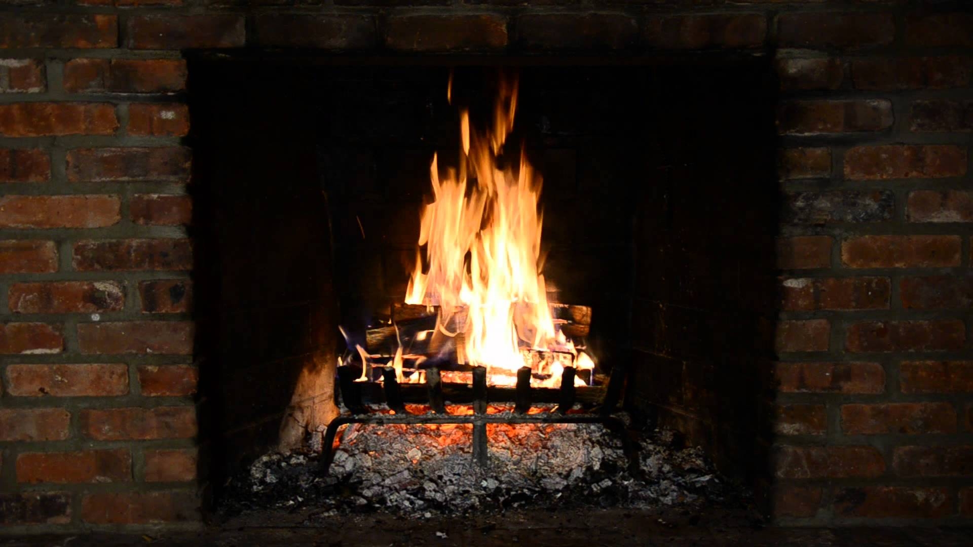 1920x1080 Yule Log Wallpaper. Cute Blog Background, Desktop