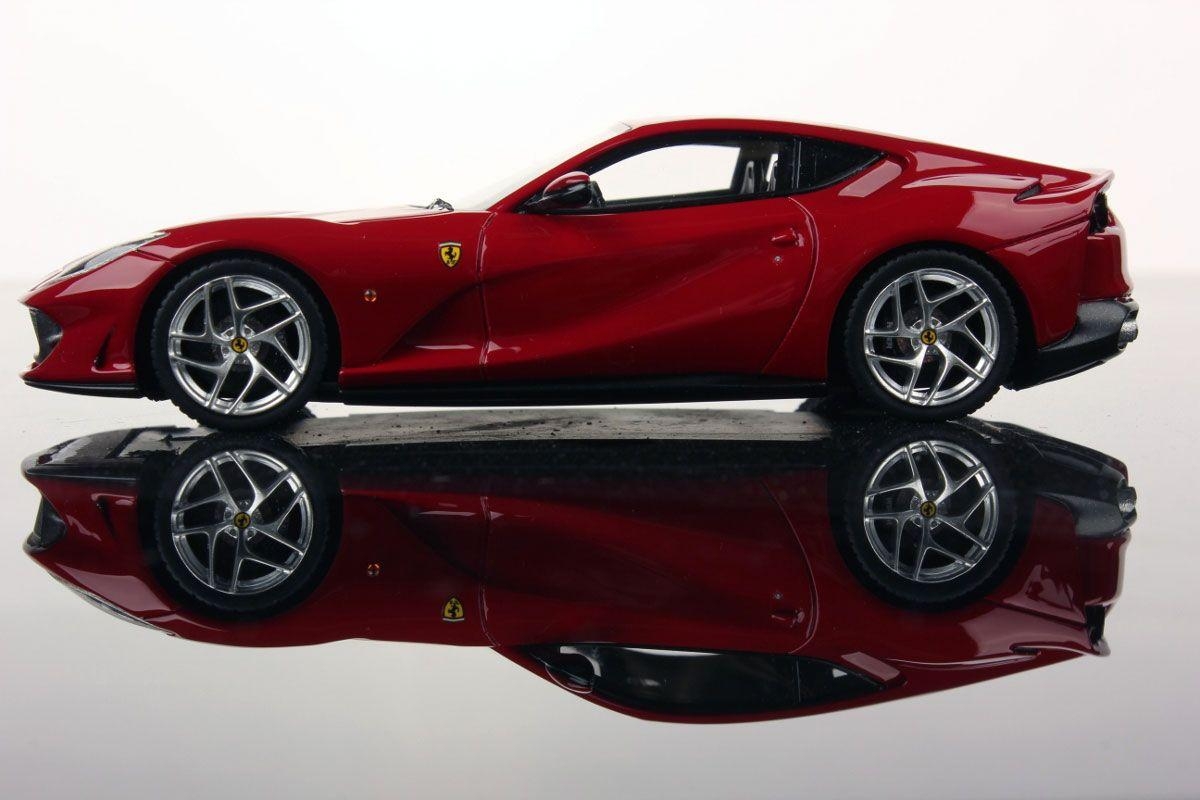 1200x800 Ferrari 812 Superfast: we will realize the Official Model in 1:43, Desktop