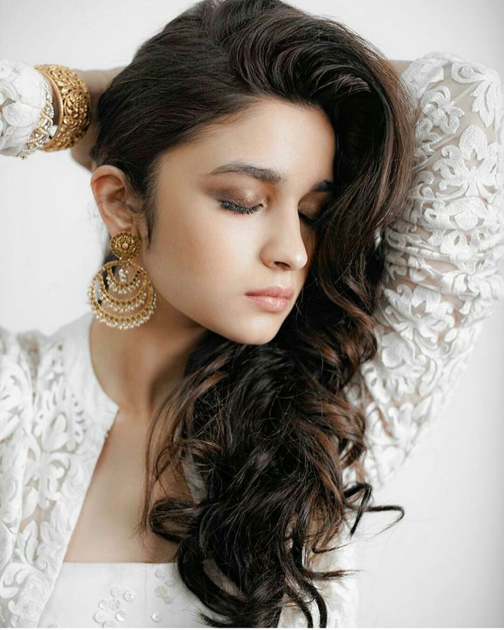 1030x1280 Alia Bhatt HD Wallpaper Free Alia Bhatt HD Background, Phone