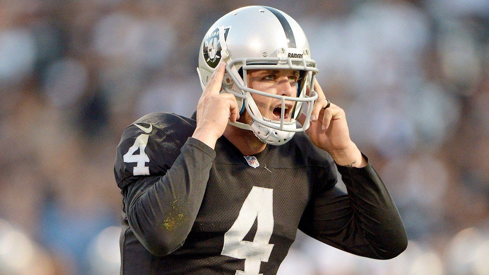 1600x900 Black Magic in the Bay: Will the Oakland Raiders Improve in 2015, Desktop