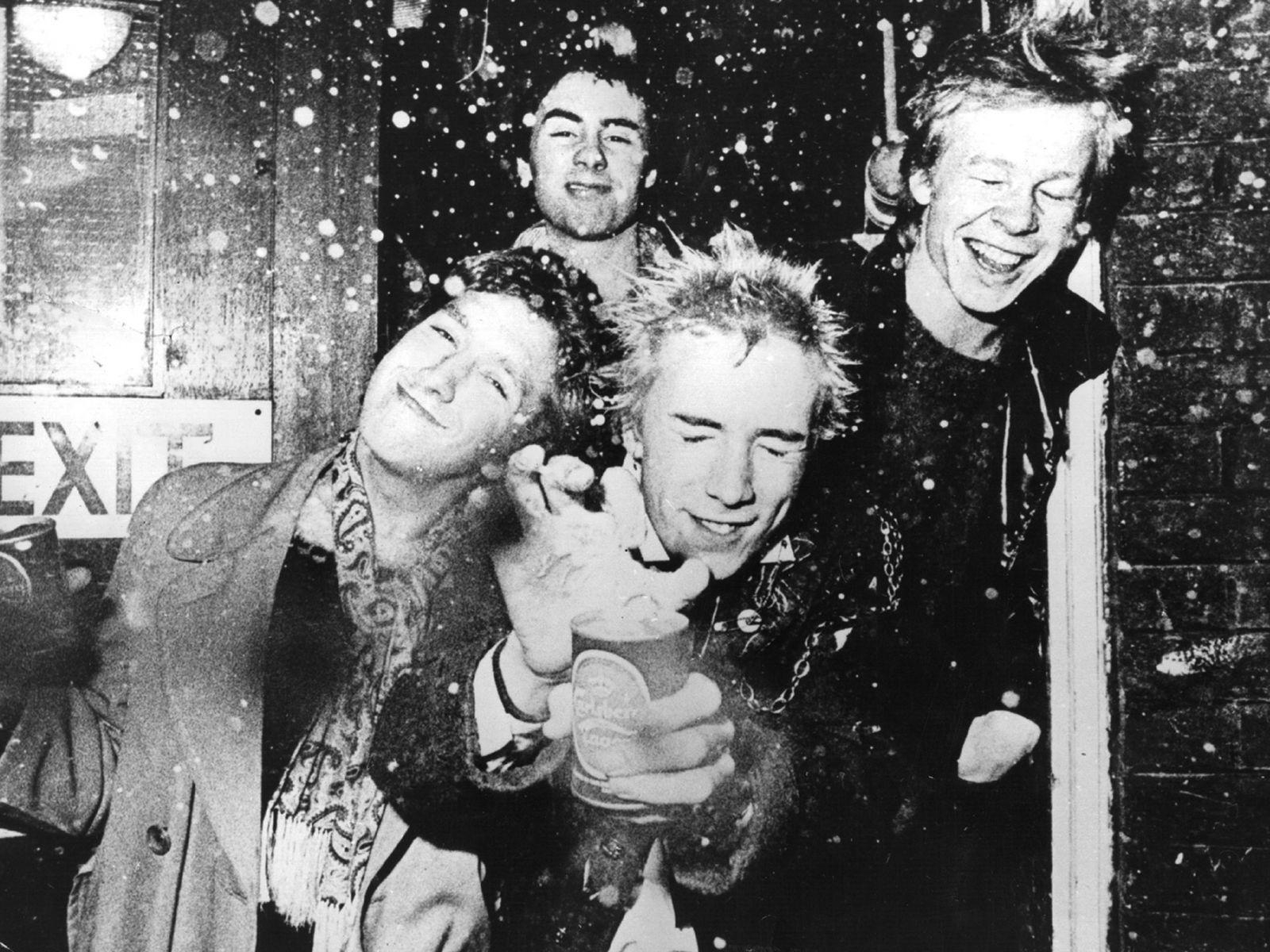 1600x1200 HD Sex Pistols Wallpaper. Sex Pistols Best Picture Collection, Desktop