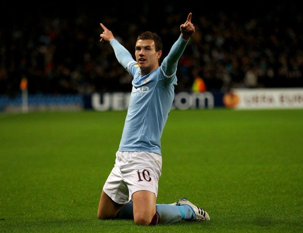 1030x790 Edin Dzeko 1024x768 wallpaper, Football Picture and Photo, Desktop