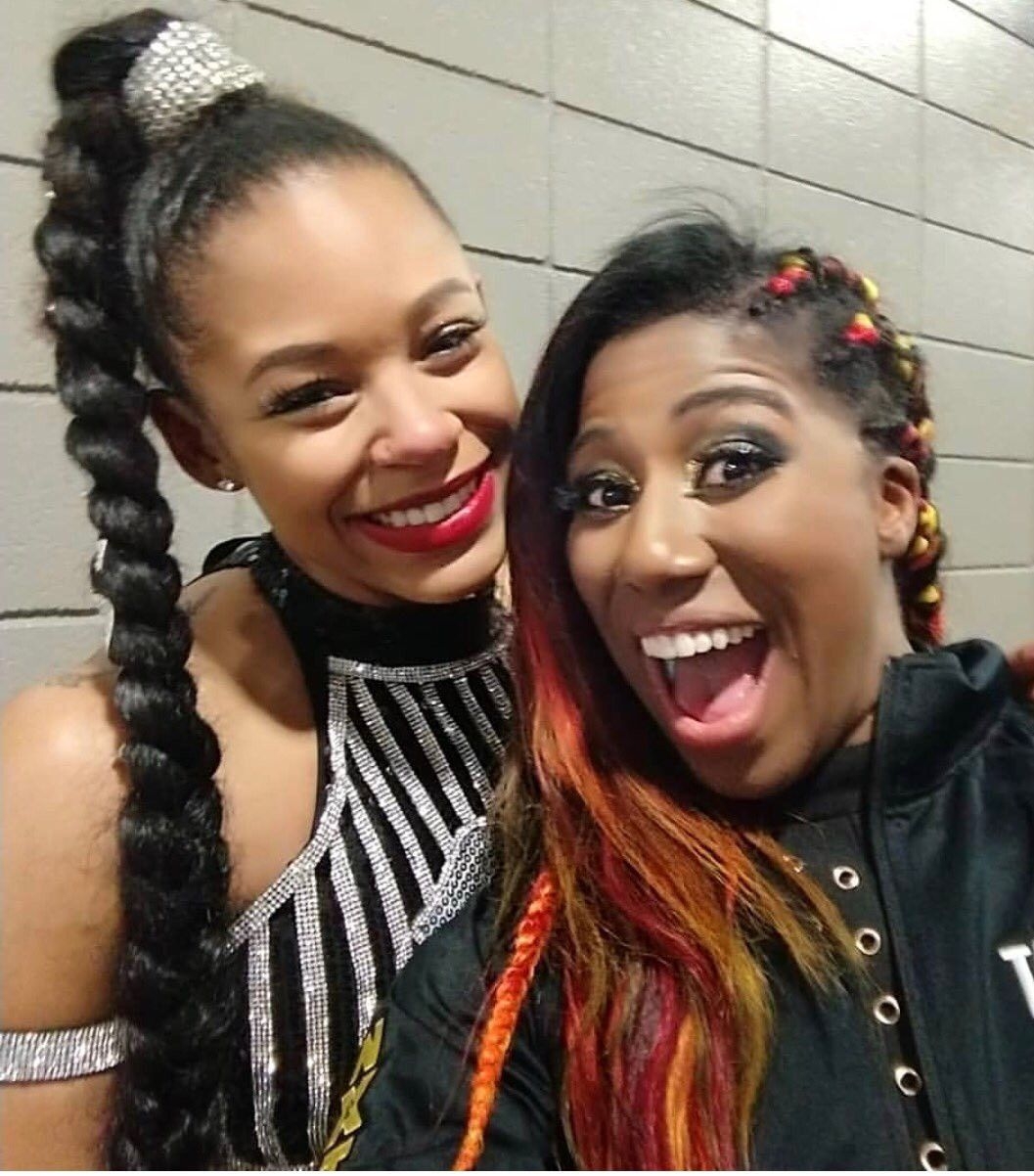 1060x1210 Ember Moon & Bianca Belair. Wwe girls, Wwe womens, Wrestling divas, Phone