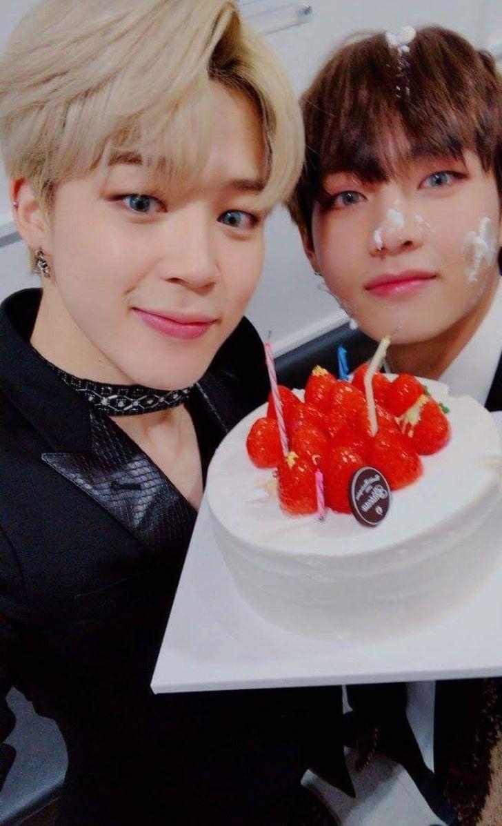 730x1200 Simple At V Birthday. Bts. Bts, Bts Vmin, Jimin combination, Phone