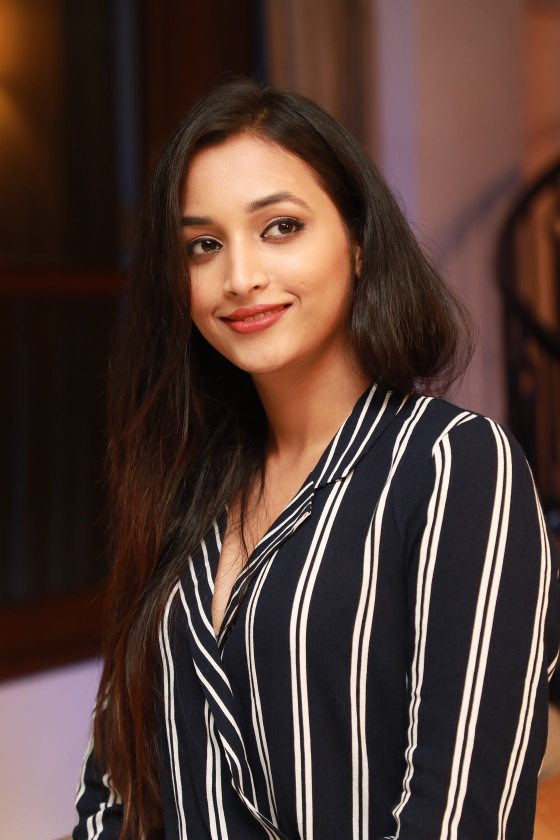 1120x1680 Actress Srinidhi Shetty Photo. Most beautiful indian actress, Beautiful indian actress, Beauty girl, Phone