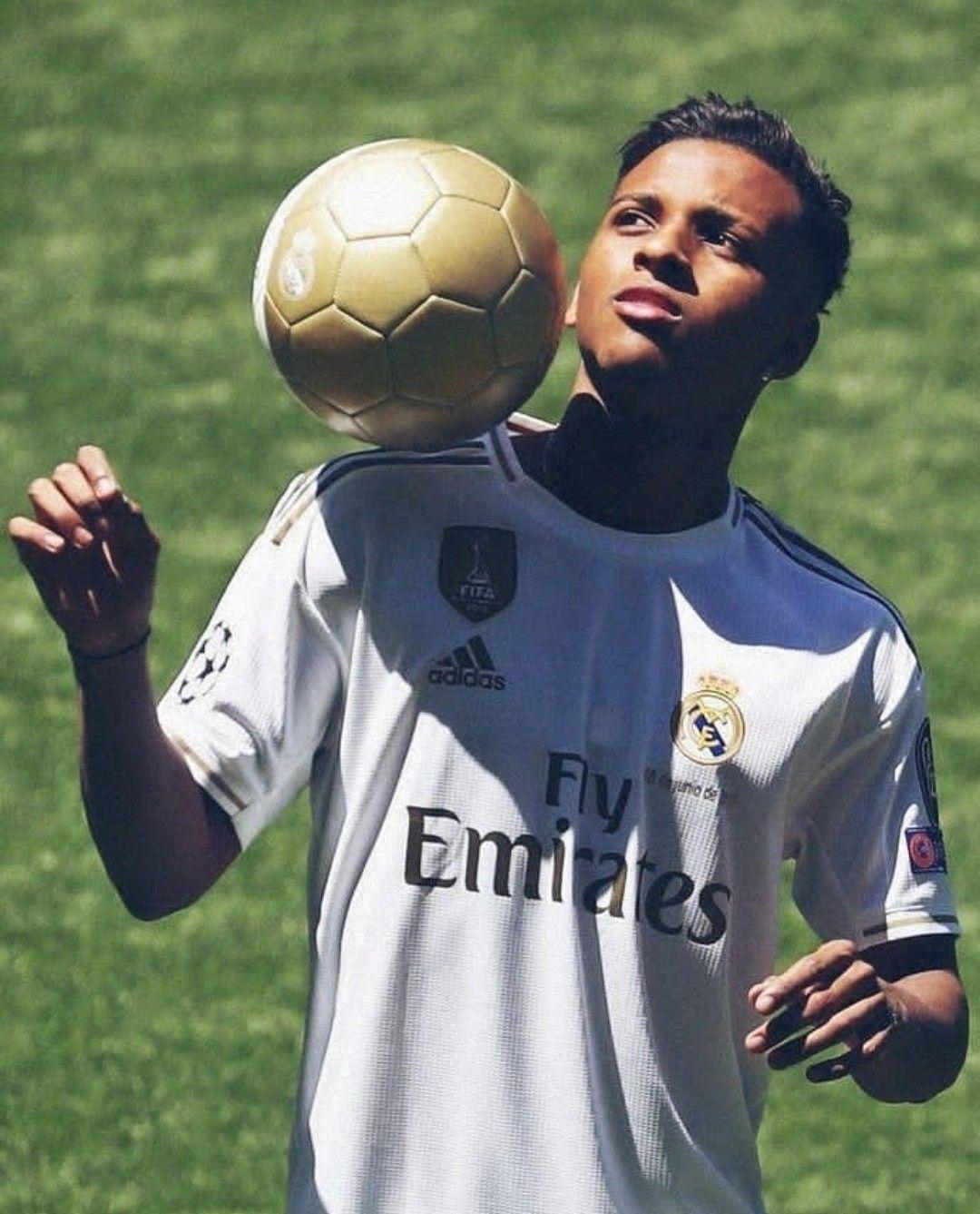 1080x1340 Rodrygo Goes, Phone