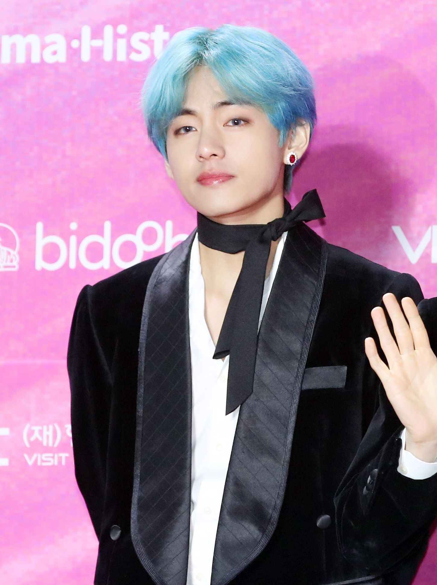 1460x1950 Bts V Blue Hair, Phone