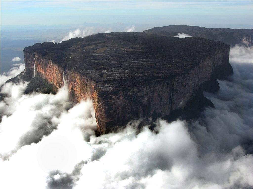 1030x770 Helicopter to Mount Roraima and Canoe to Angel Falls Redfern, Desktop