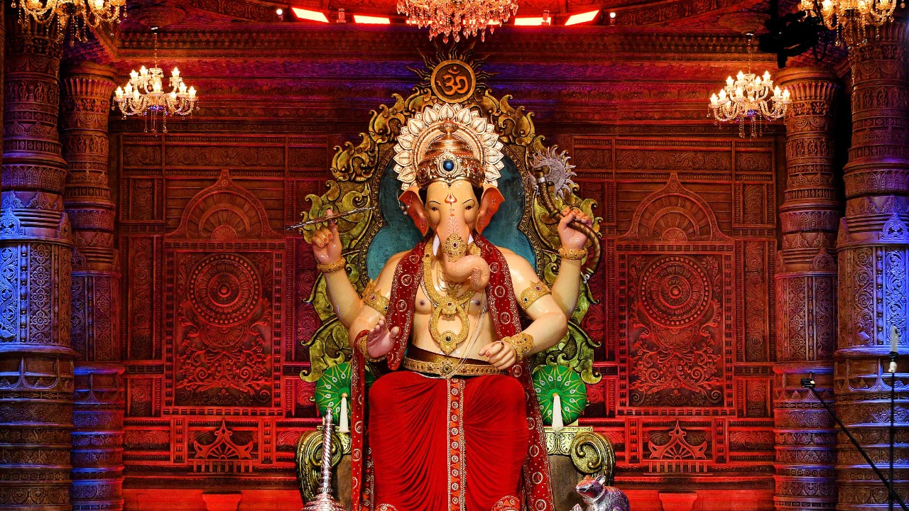 1280x720 Ganesh Chaturthi 2022: Mumbai's Lalbaugcha Raja first look unveiled. Mumbai News of India, Desktop