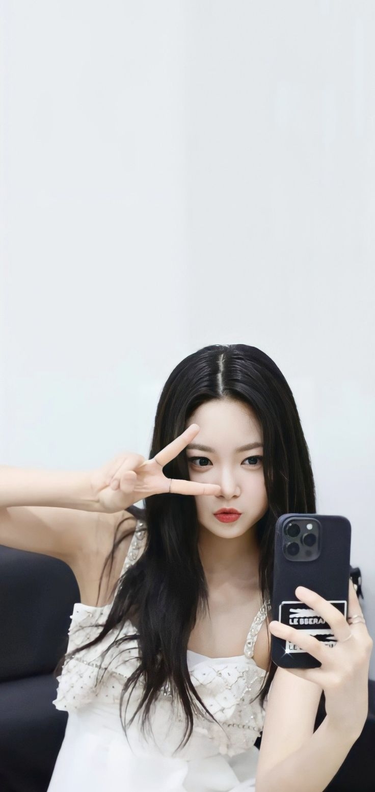 740x1560 EUNCHAE WALLPAPER. Gadis cantik, Gadis, Kecantikan, Phone