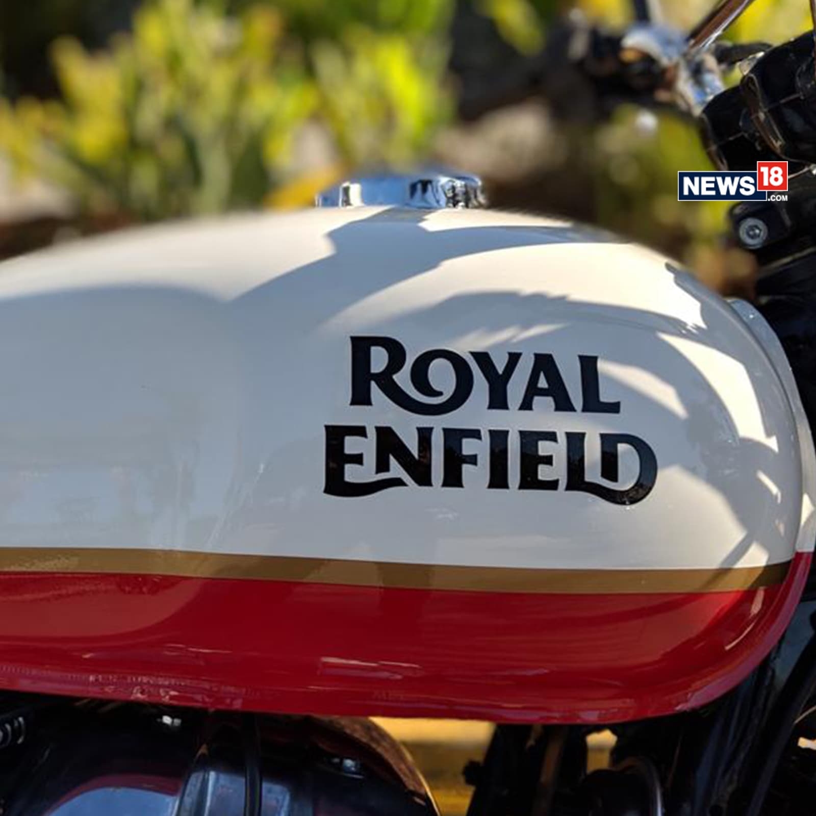 1600x1600 Royal Enfield Hunter 350 to Launch in India Soon, Here's Everything You Should Know, Phone