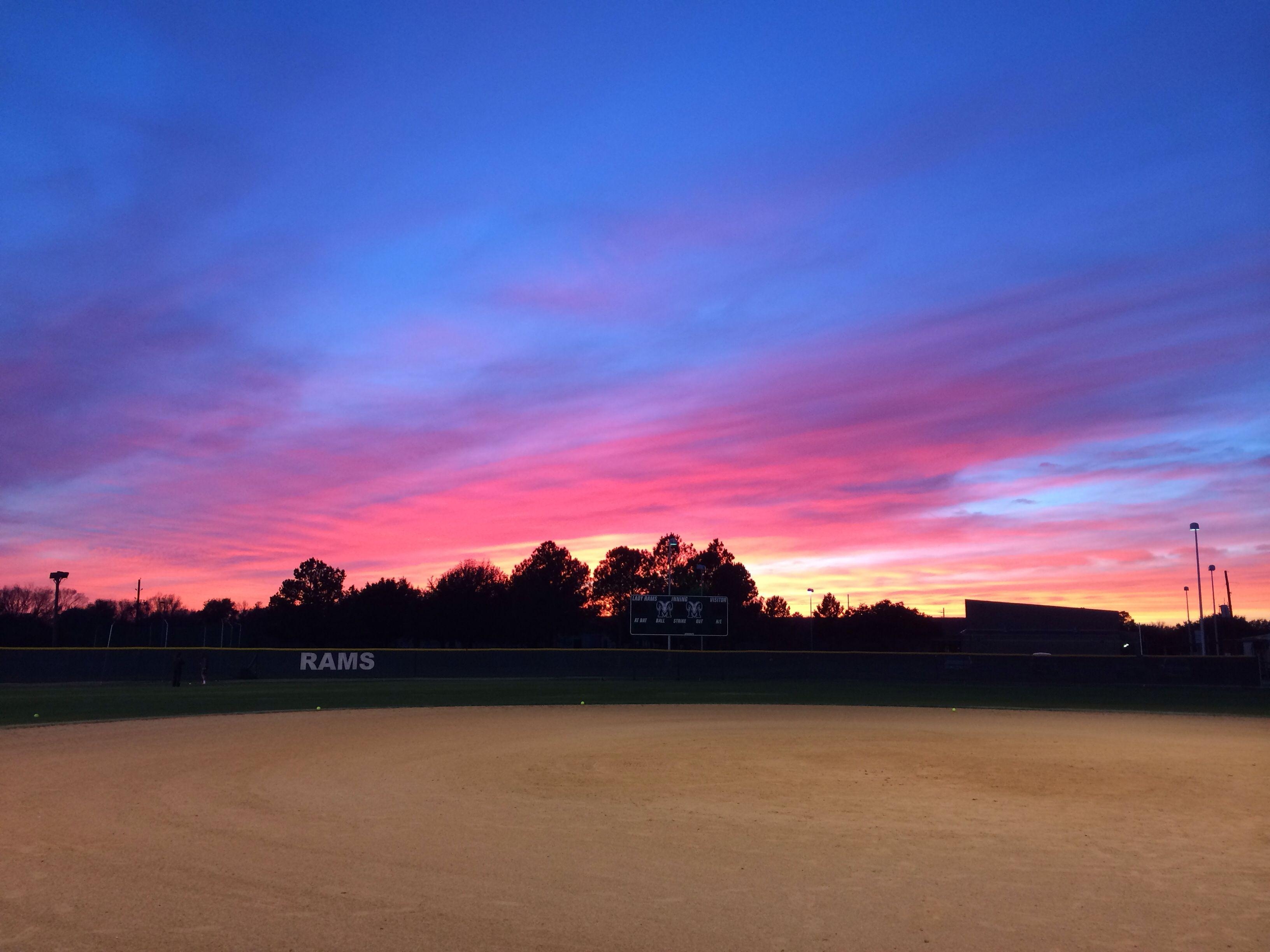 3270x2450 Night at my field!, Desktop