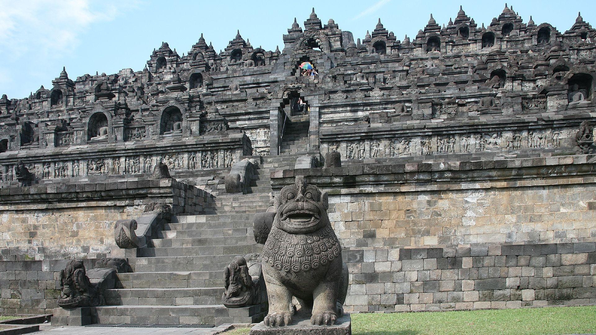 1920x1080 The Buddhist Temple Of Borobudur Indonesia Wallpaper Luxury, Desktop