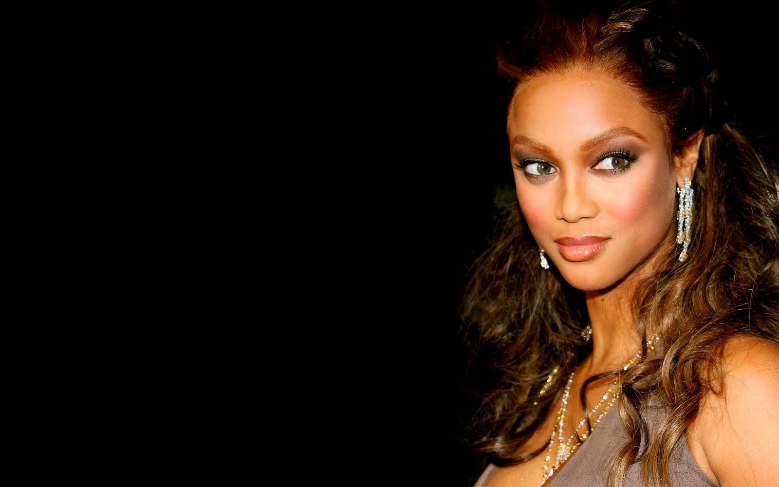 1600x1000 STAR FREE DOWNLOAD HD WALLPAPERS: Tyra Banks HD Wallpaper Free, Desktop