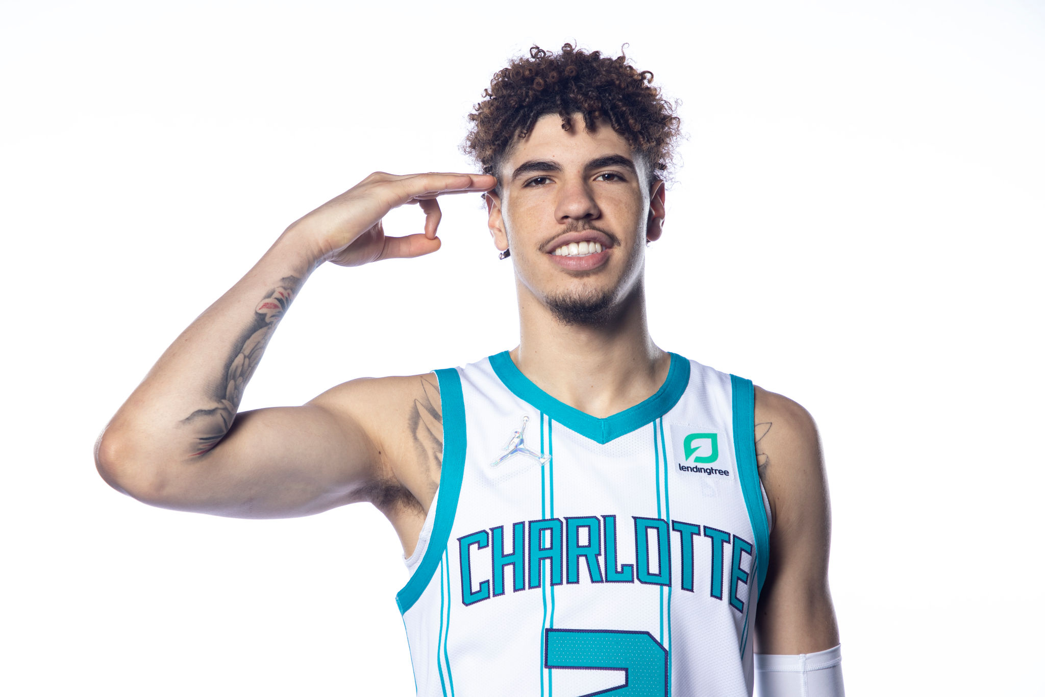 2050x1370 Sports LaMelo Ball HD Wallpaper, Desktop