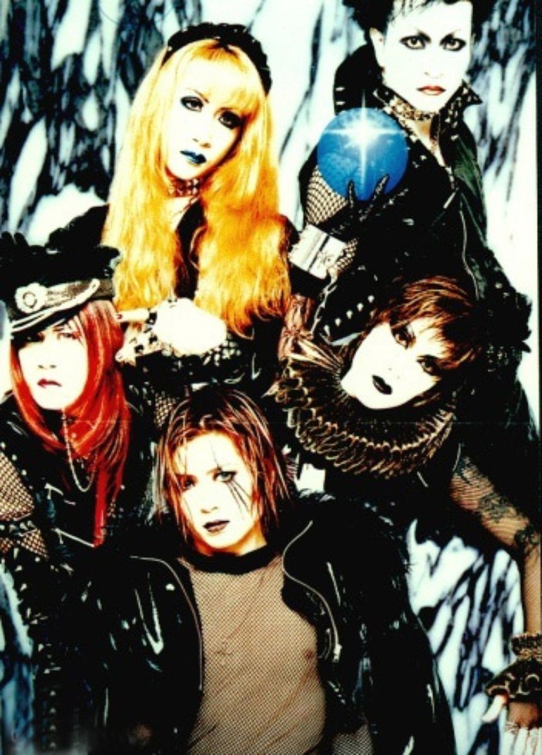 770x1080 MALICE MIZER Photo (44 of 205), Phone