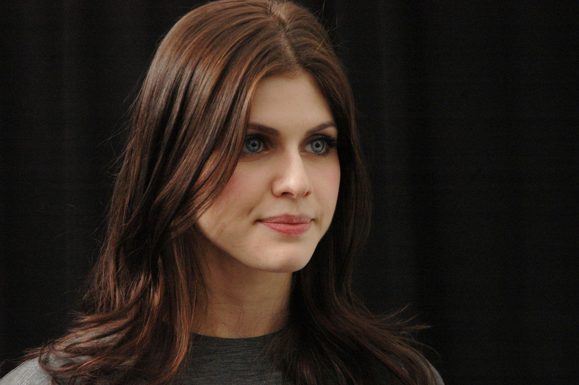 1920x1280 Alexandra Daddario HD Wallpaper, Desktop