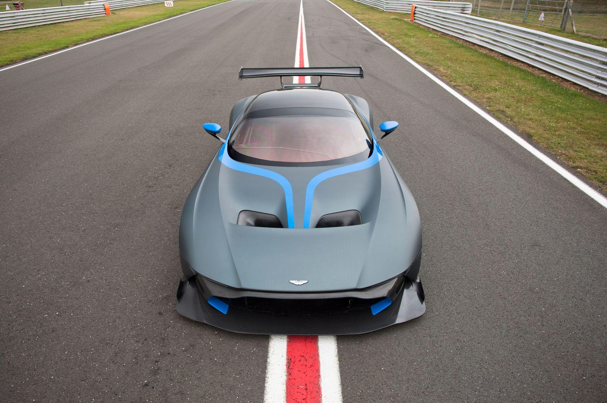 2050x1360 Eight Things We Learned Riding in a 2016 Aston Martin Vulcan, Desktop