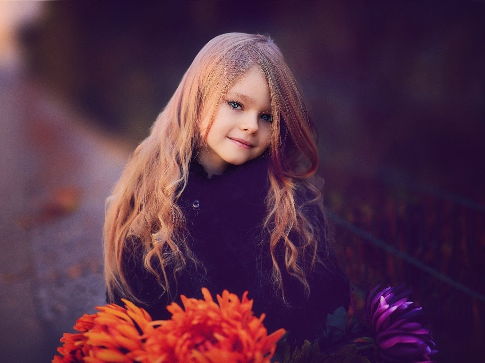 1600x1200 Download  wallpaper cute, little girl, flowers, standard 4: fullscreen,  HD image, background, 15081, Desktop