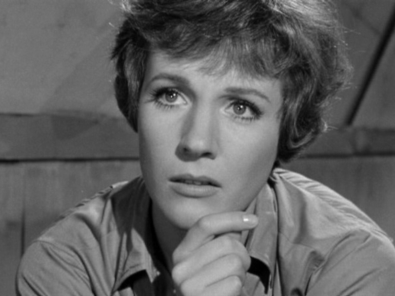 1600x1200 wallpaper blog: Julie andrews wallpaper, Desktop