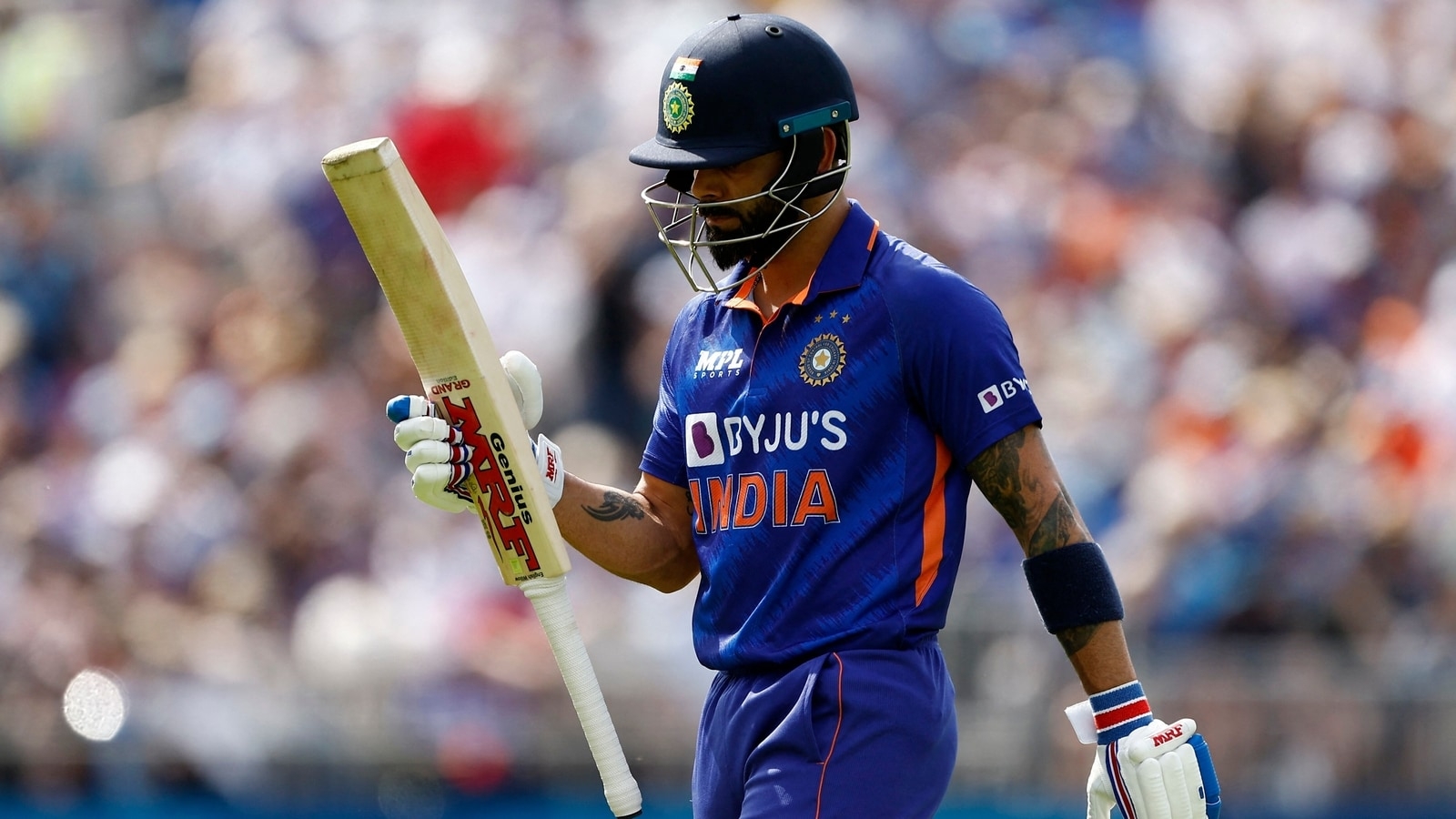 1600x900 The Virat Kohli conundrum: What is bad form?, Desktop