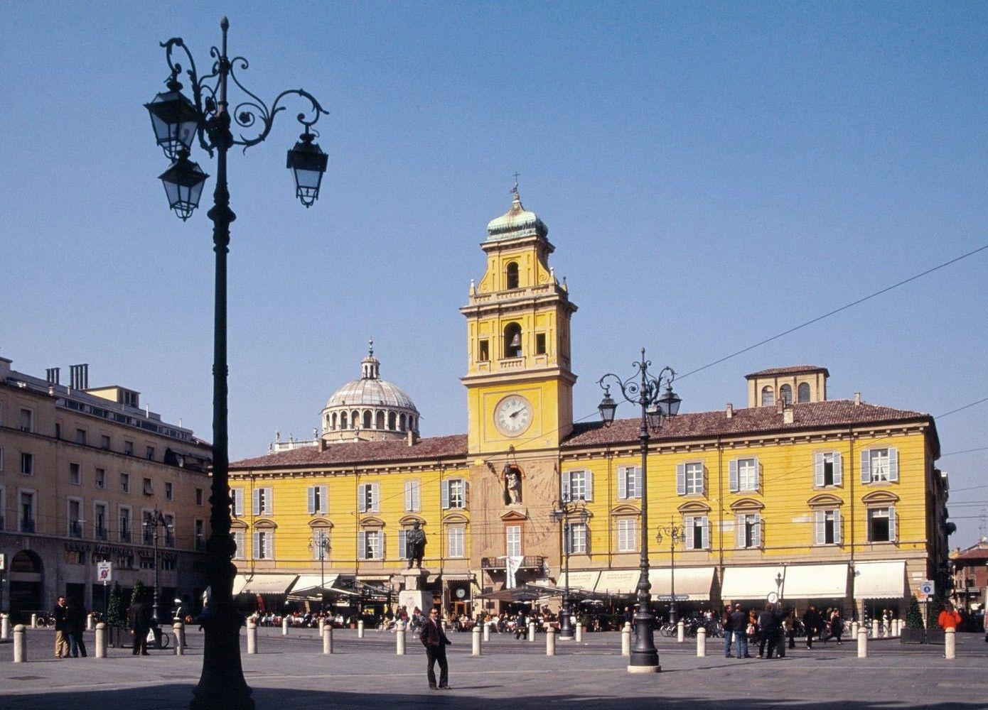 1390x1000 Monuments: PARMA ITALY CINZIA Monument Architecture Free, Desktop