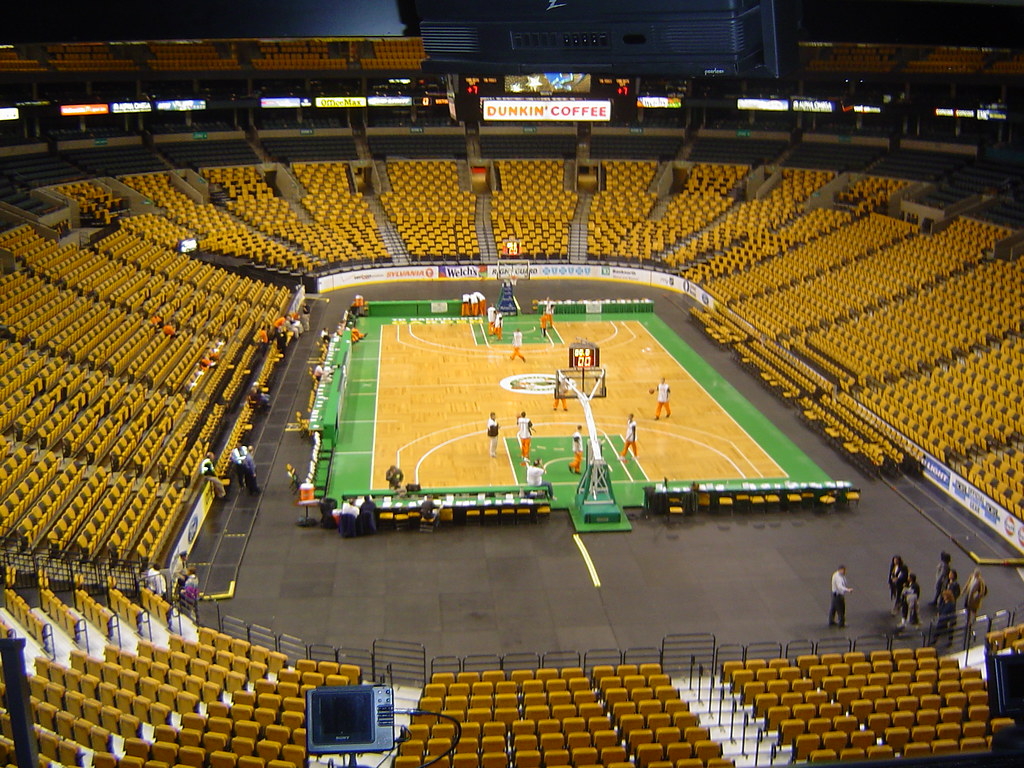 1030x770 Boston Garden Basketball Court. Some kids were getting read, Desktop