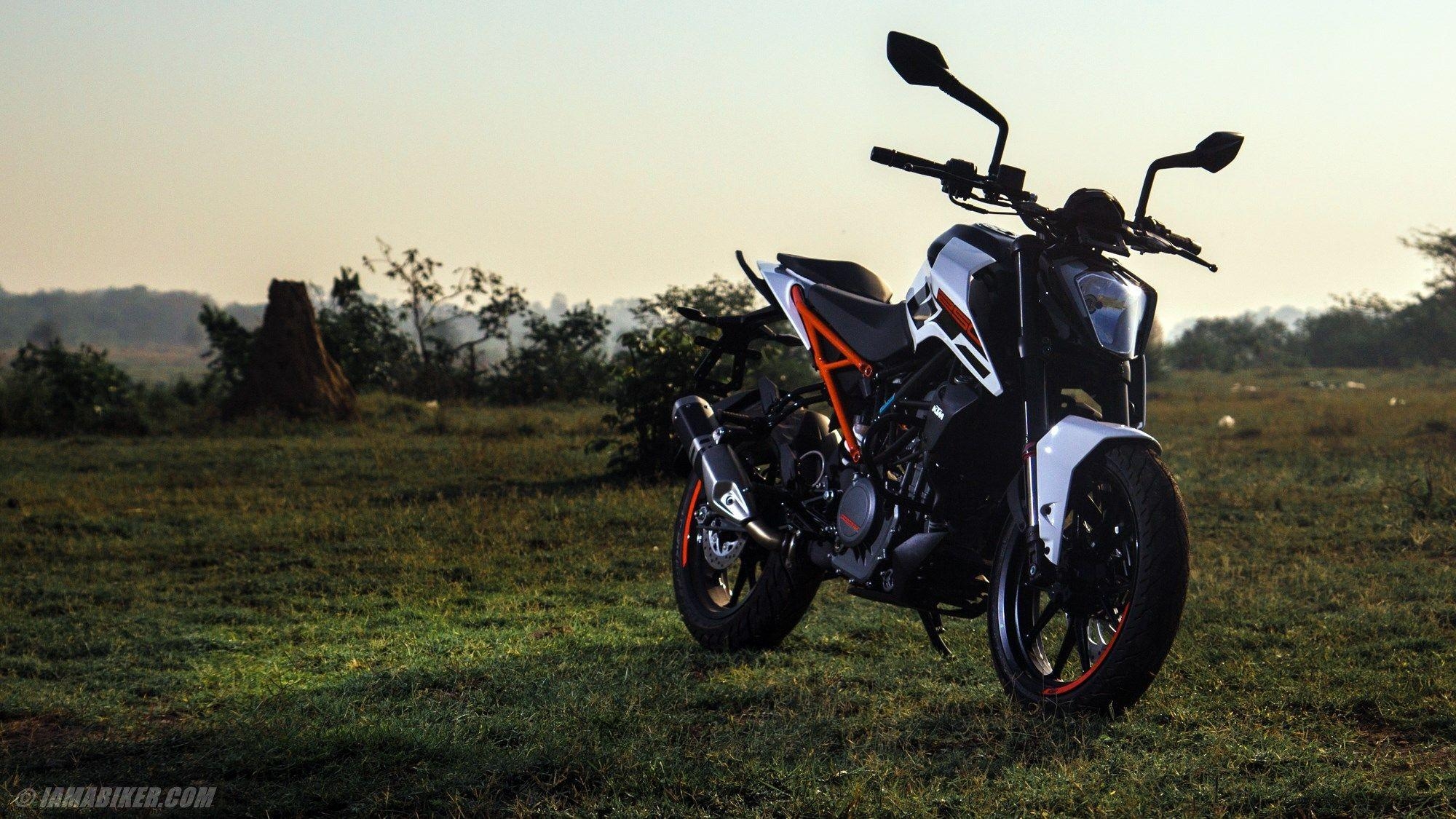 2000x1130 Ktm Duke 250 HD Wallpaper, Ktm Duke 200 White HD Wallpaper, Desktop