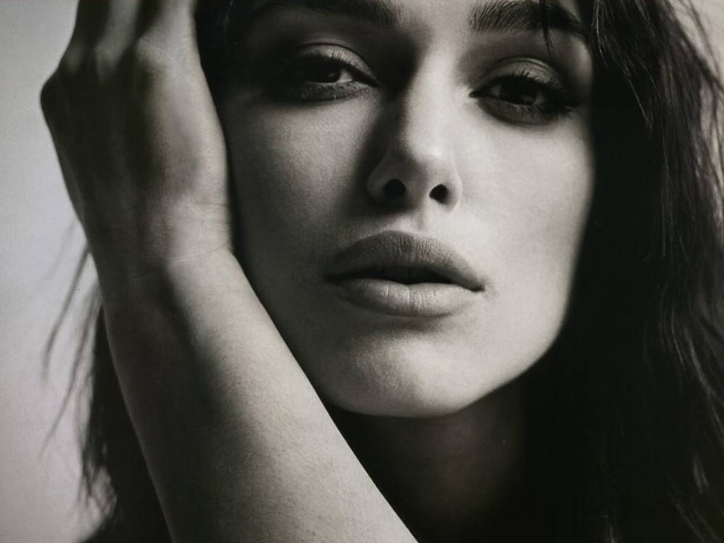 1030x770 Keira Knightley Portrait wallpaper, Desktop