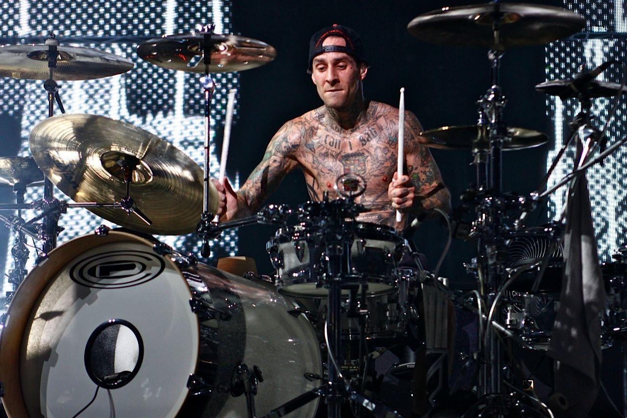 1280x860 Travis Barker, Desktop