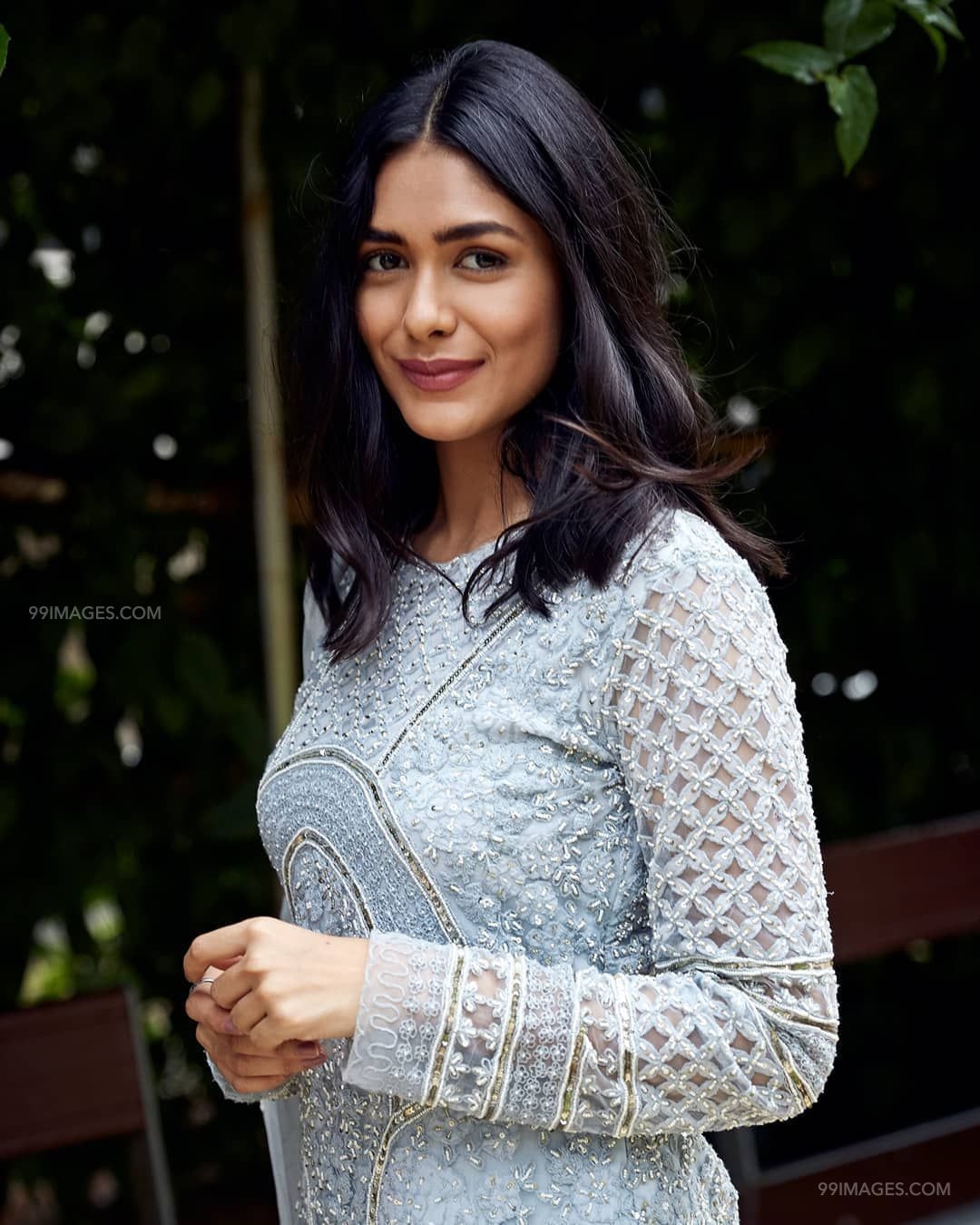 1080x1350 Mrunal Thakur HD Wallpaper (Desktop Background / Android / iPhone) (1080p, 4k) () (2021), Phone