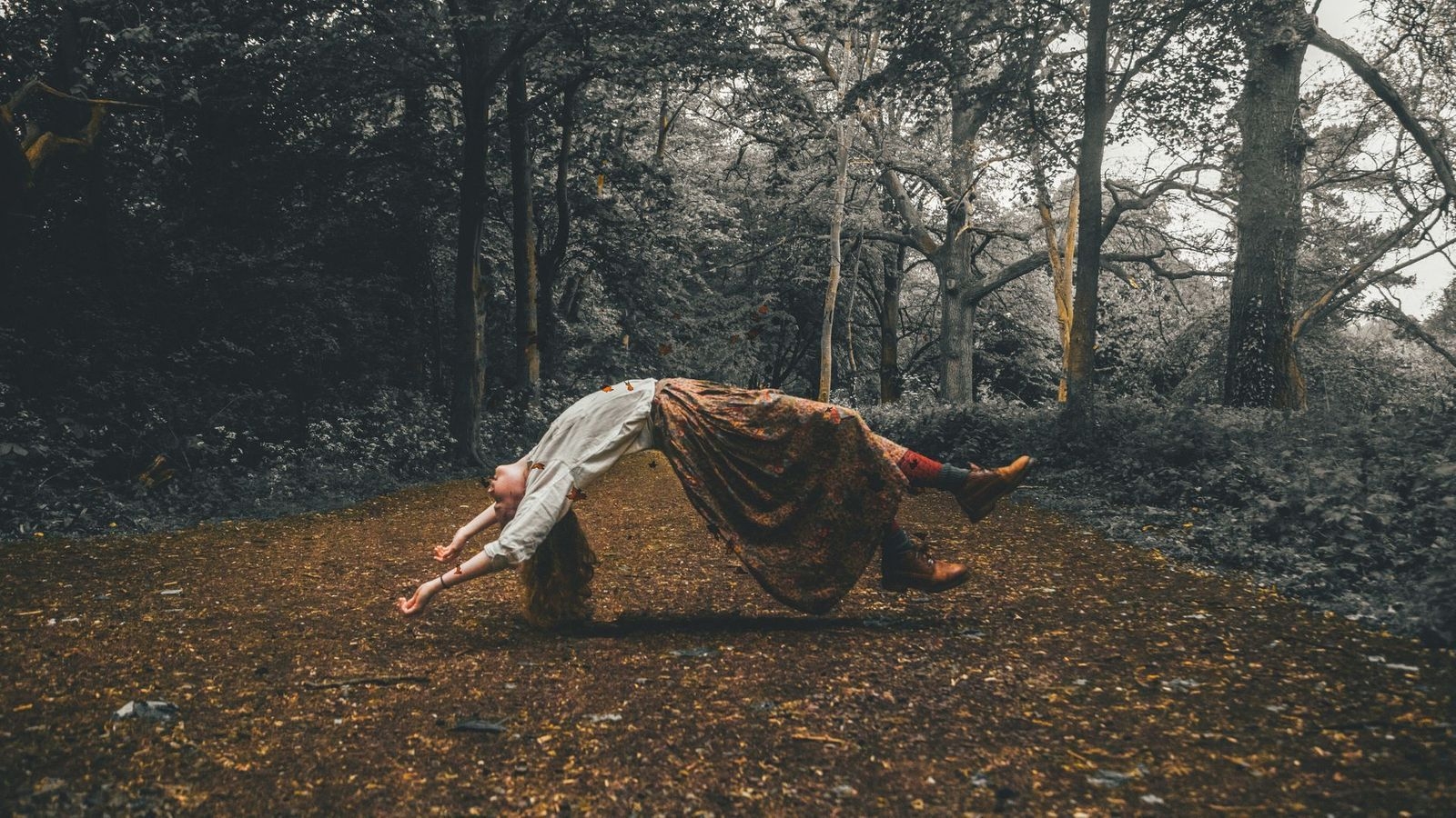 1600x900 Women Levitate in Forest Haunted View Wallpaper, Desktop