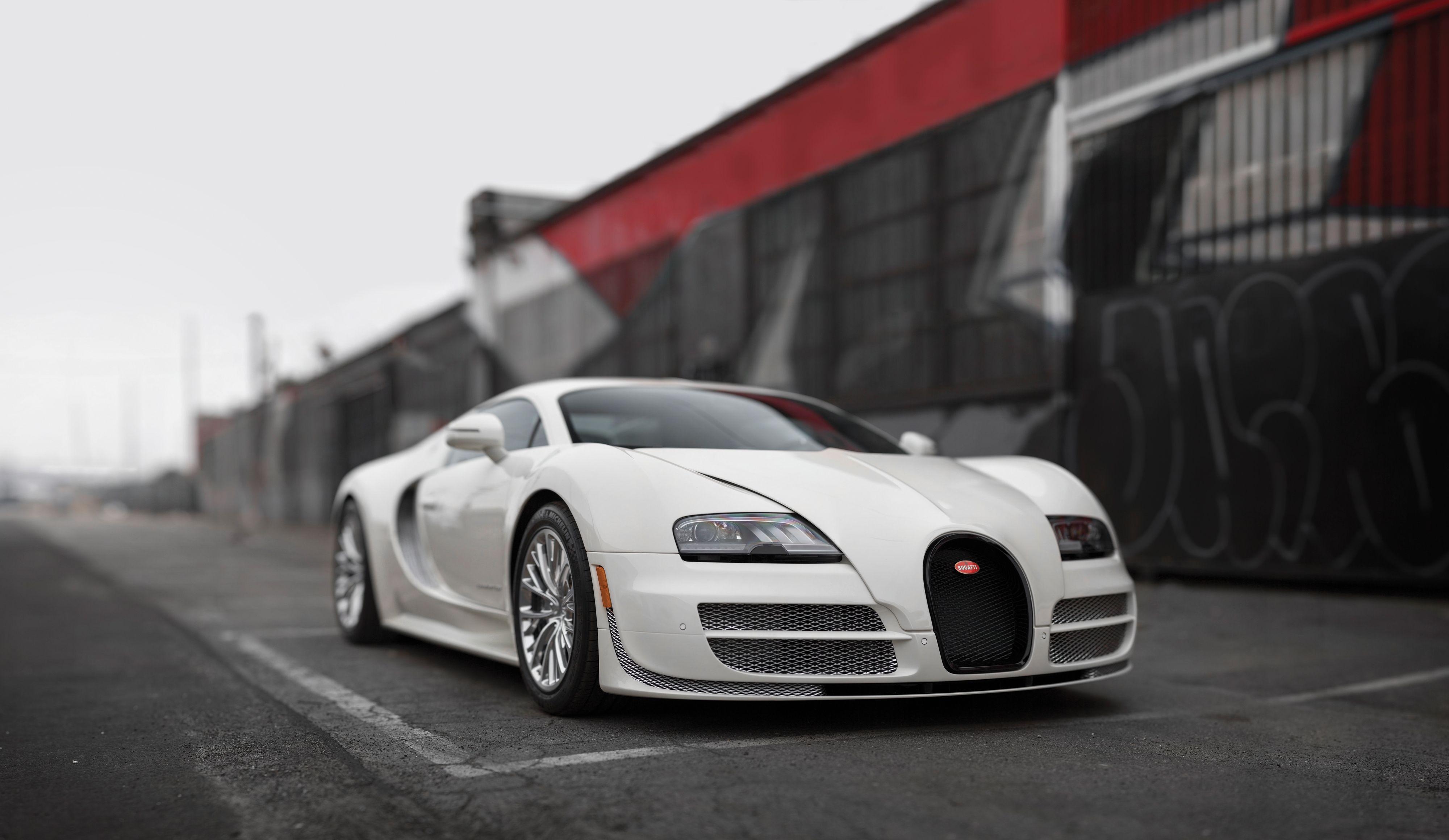 4000x2320 Bugatti Veyron 16.4 Super Sport wallpaper, Desktop