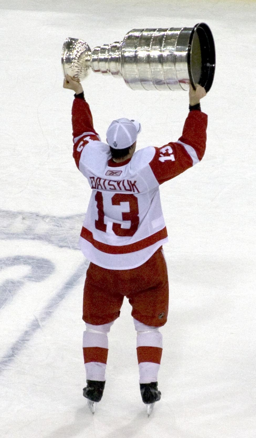 980x1670 HD Pavel Datsyuk Wallpaper, Phone