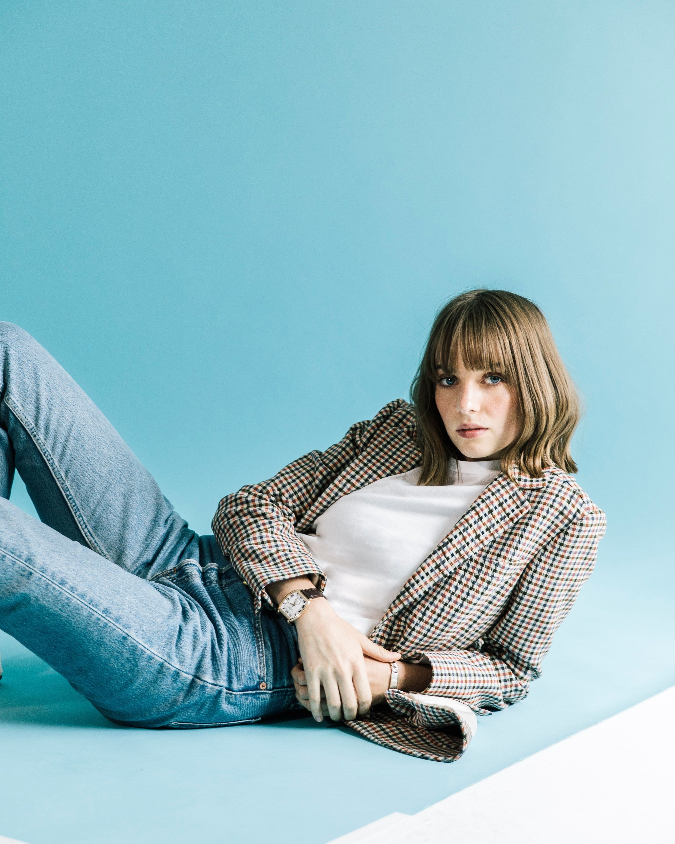 2670x3340 Maya Hawke on the 'Stranger Things' Hype, Fame, and What's Next, Phone