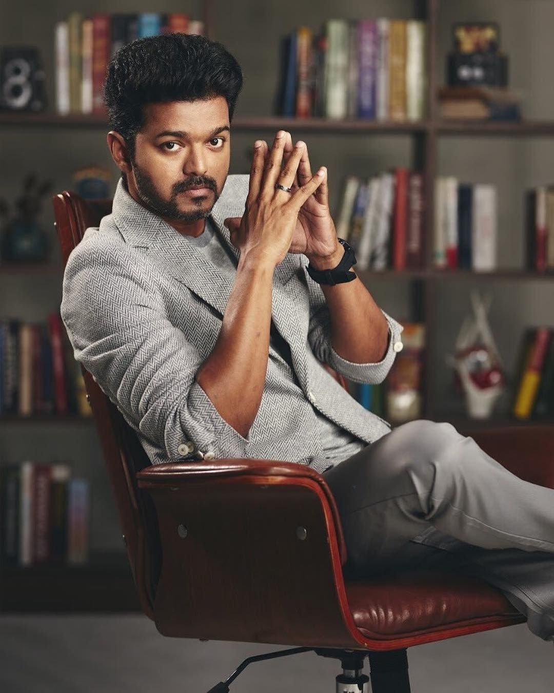 1080x1350 New stills of Thalapathy Vijay in Sarkar. Looking stylish, Phone