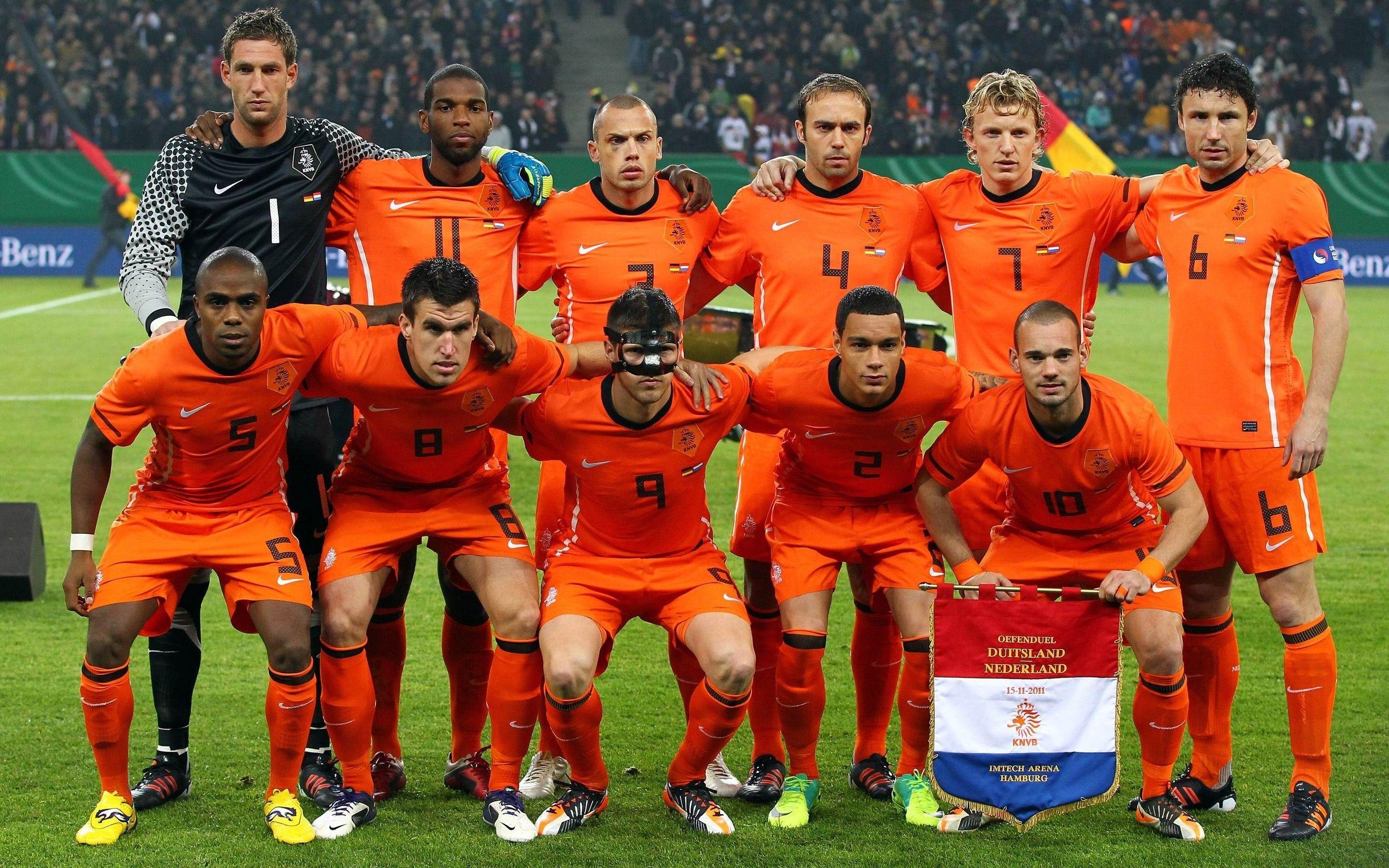 2560x1600 Netherlands Football Team World Cup 2014. go orange! FIFA, Desktop