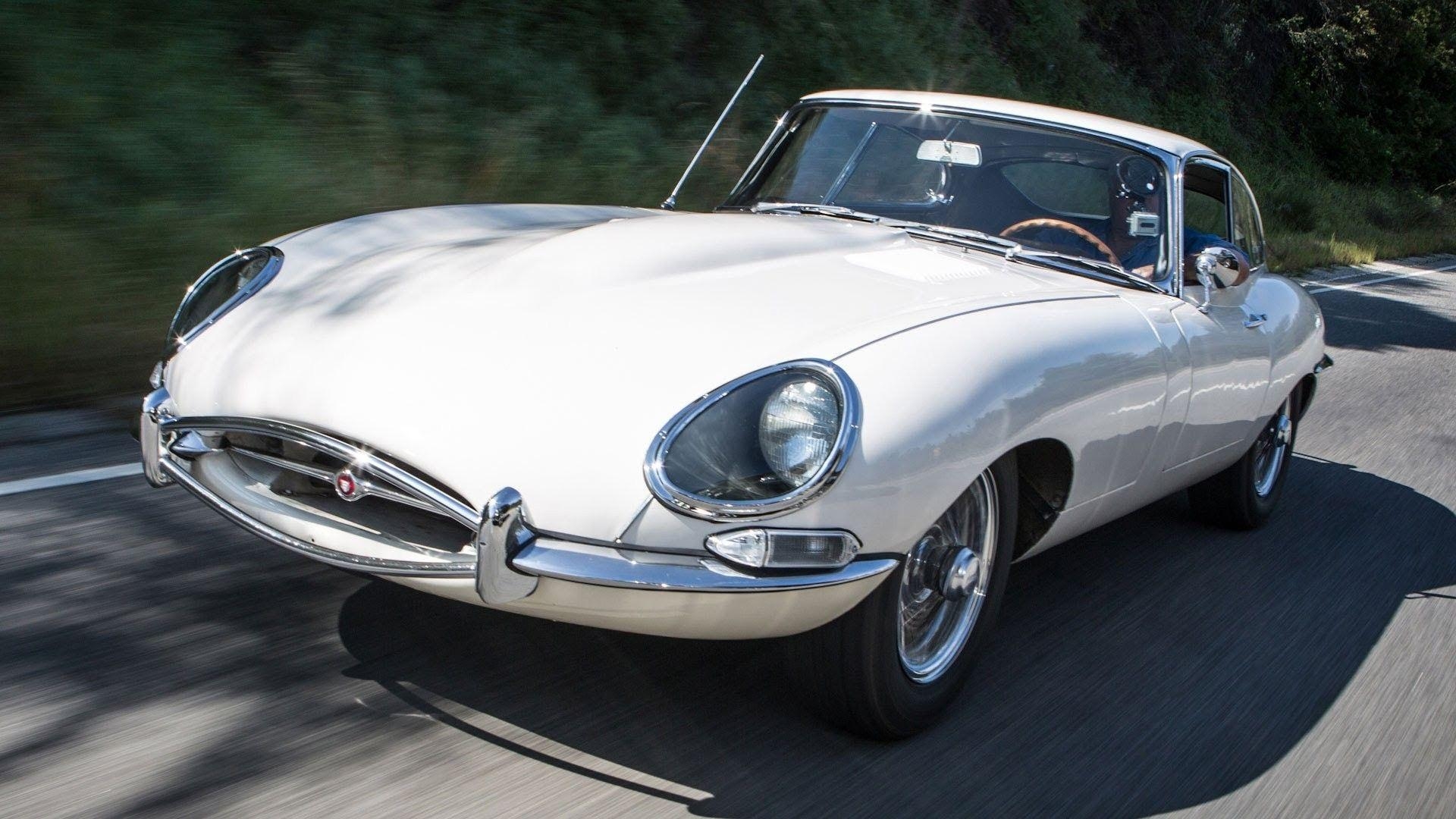 1920x1080 Jaguar E Type SII FHC Wallpaper. Retro Cars Wallpaper, Desktop