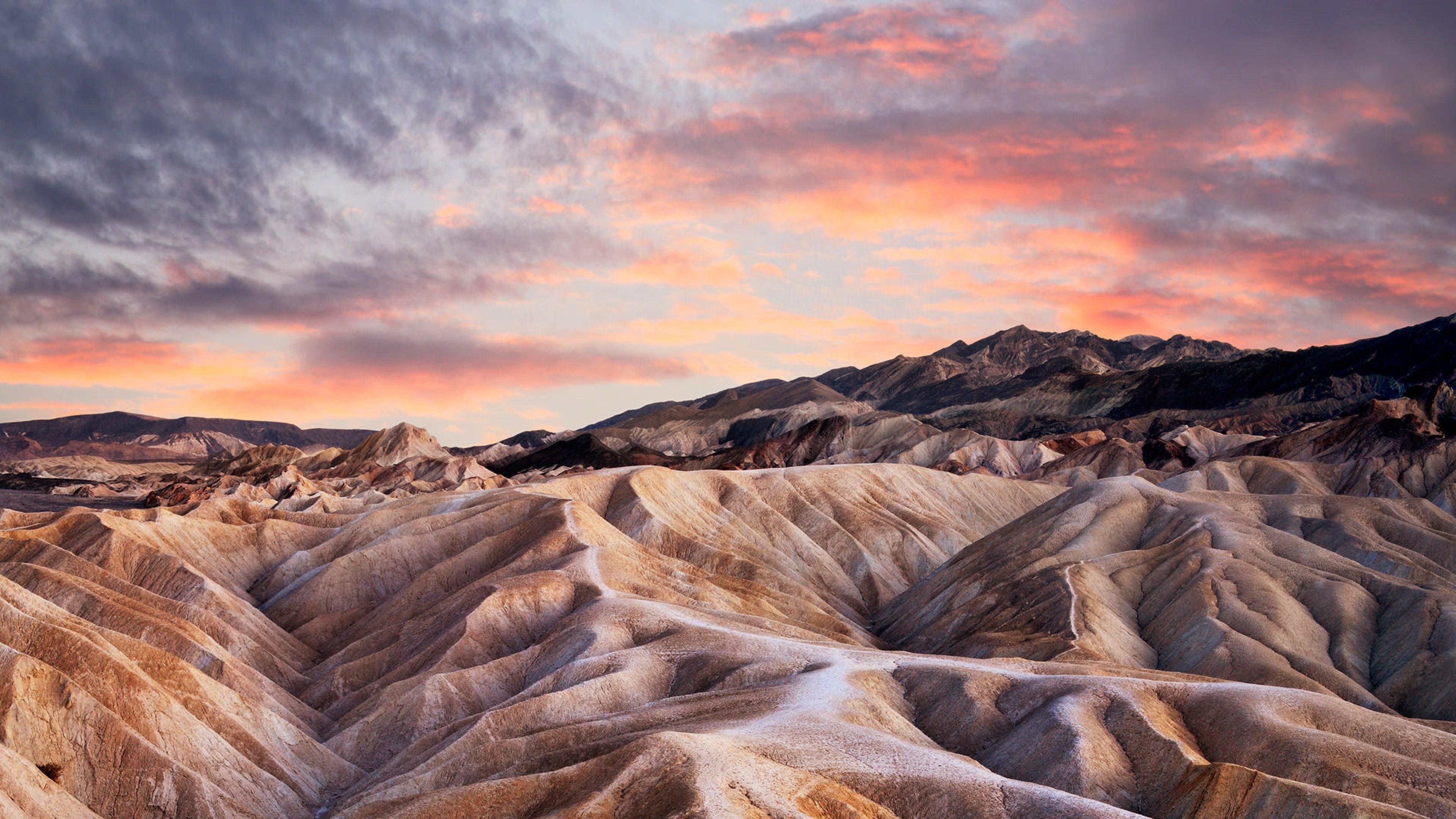 3840x2160 Landscape From Zabriskie Point At Death Valley National Park, Desktop