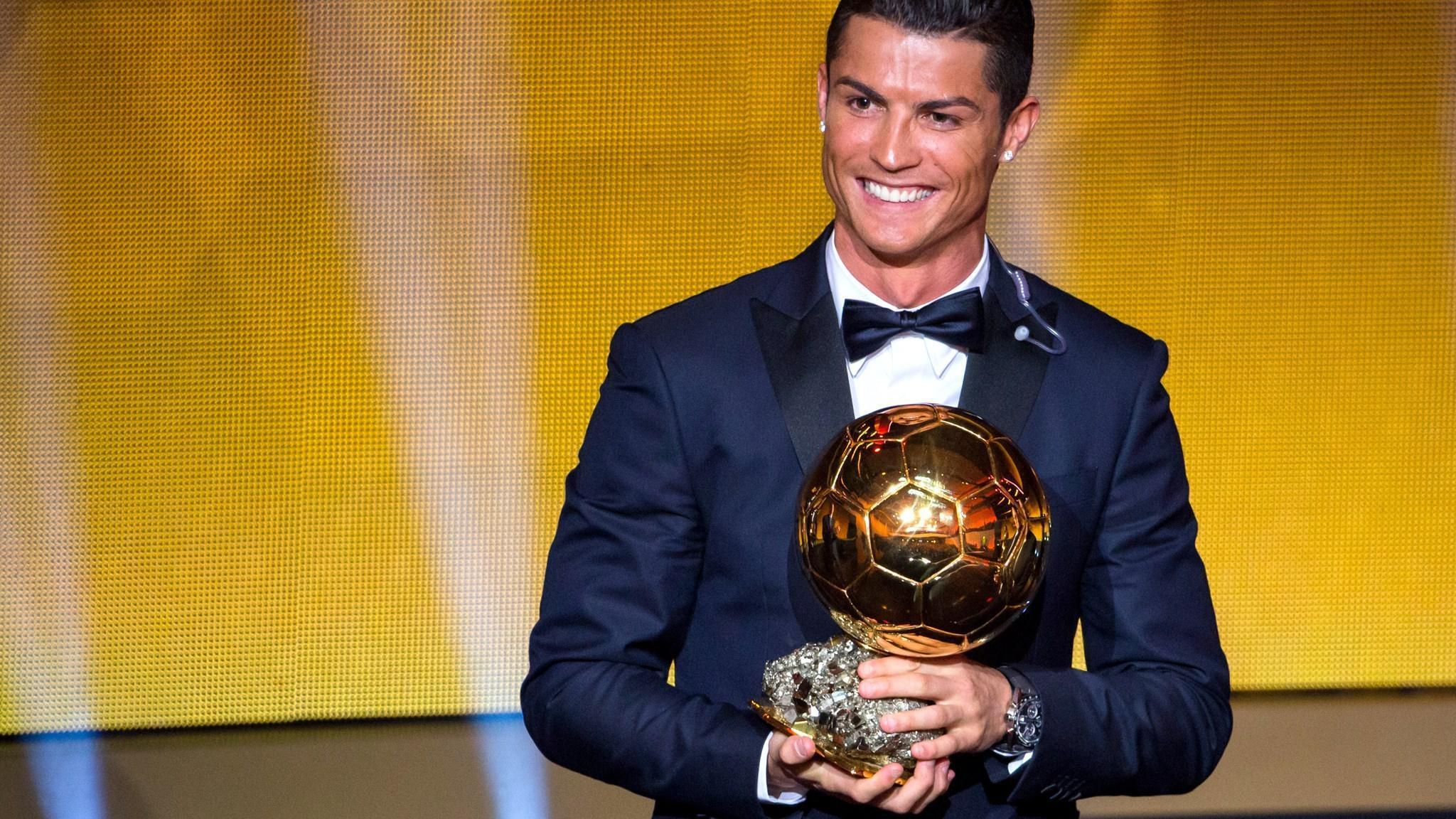 2050x1160 FIFA Ballon d'Or nominee Cristiano Ronaldo wallpaper. sports, Desktop