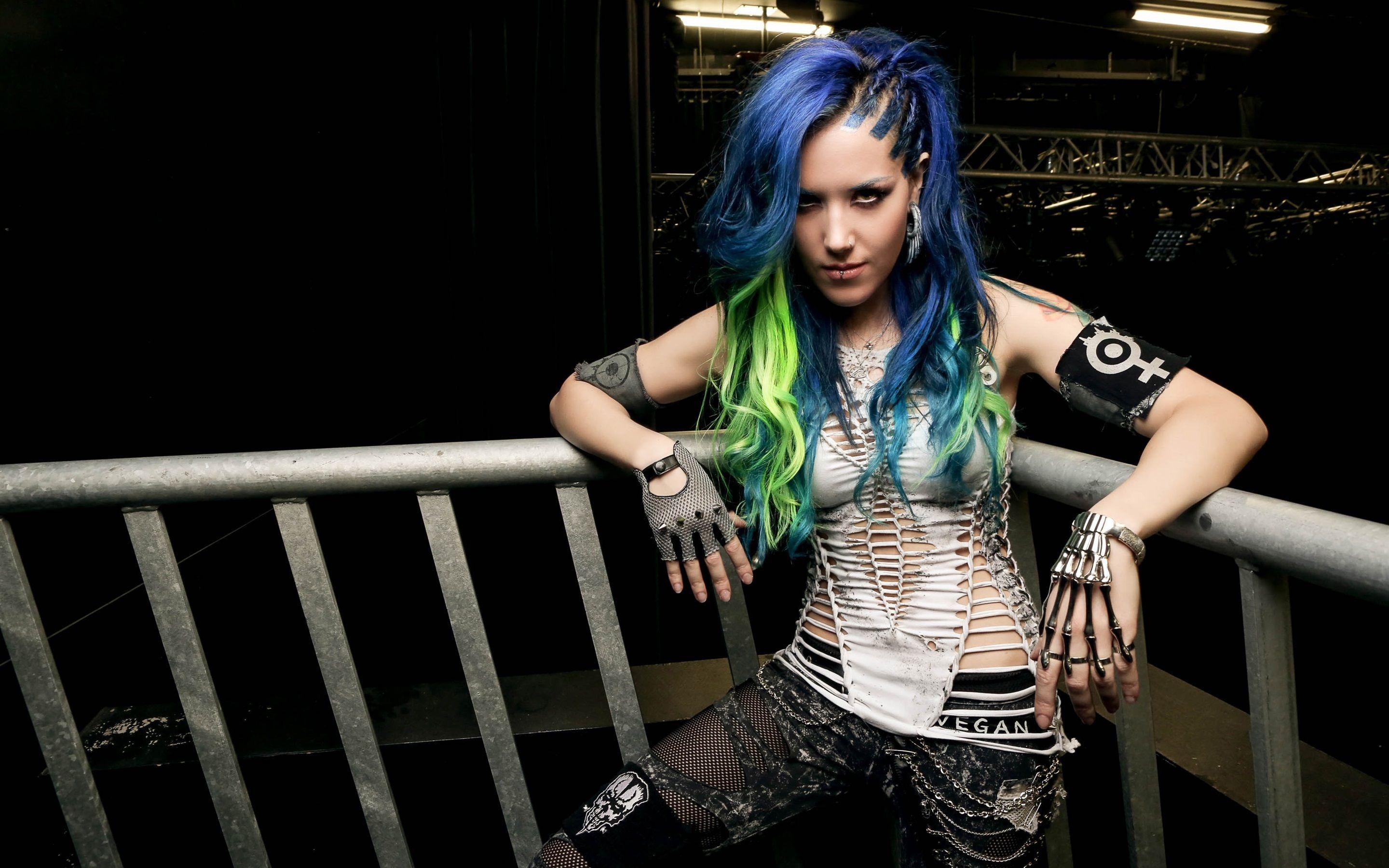 2880x1800 Wallpaper Alissa White Gluz 03 HD, Picture, Image, Desktop