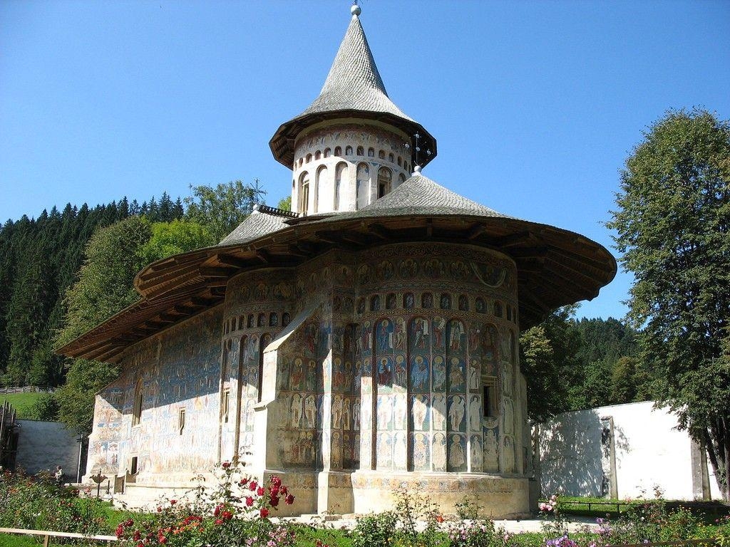 1030x770 Religious: Voronet Monastery Romania Peisaj Blue Sky Suceava Tree, Desktop