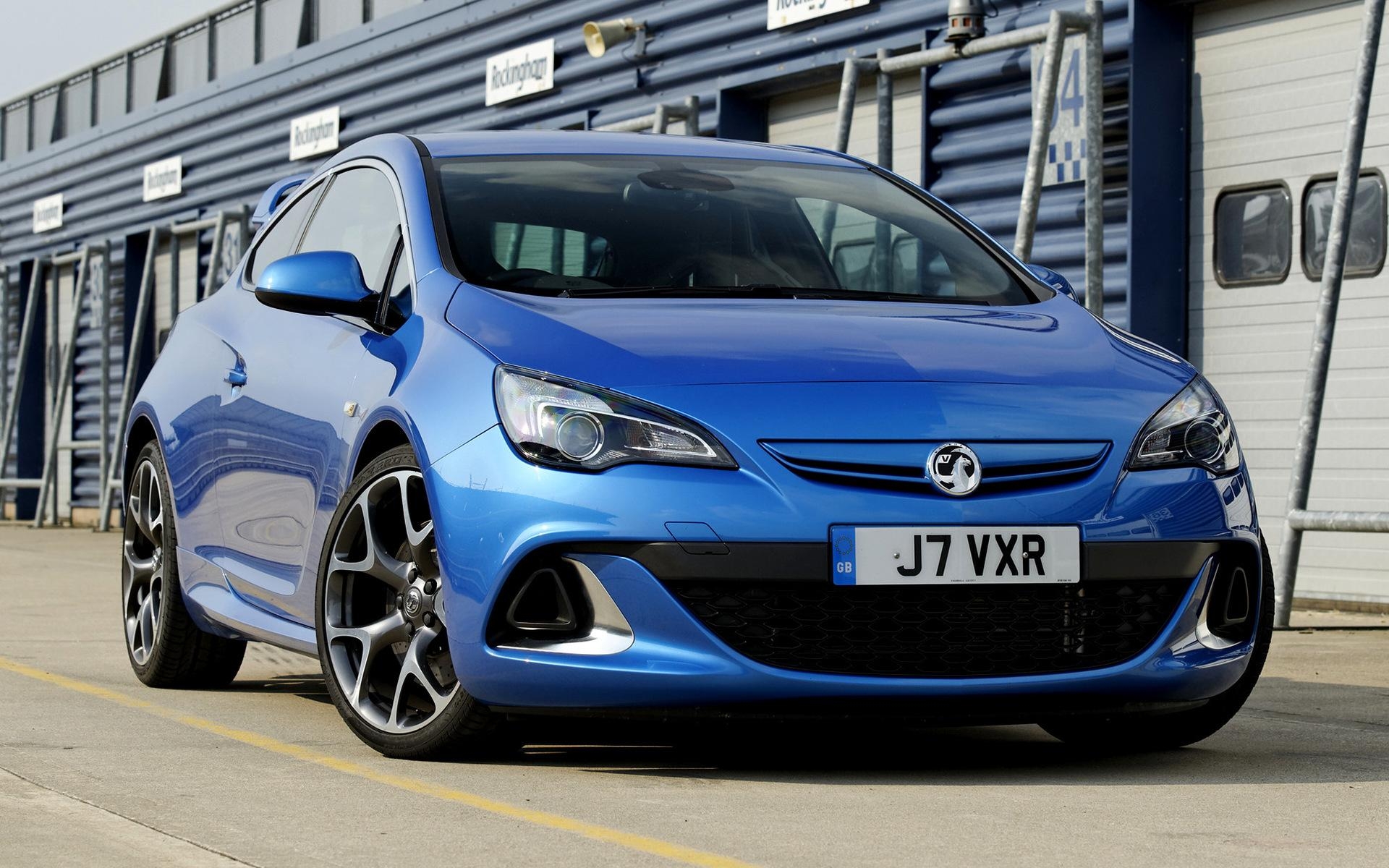 1920x1200 Vauxhall Astra VXR and HD Image, Desktop