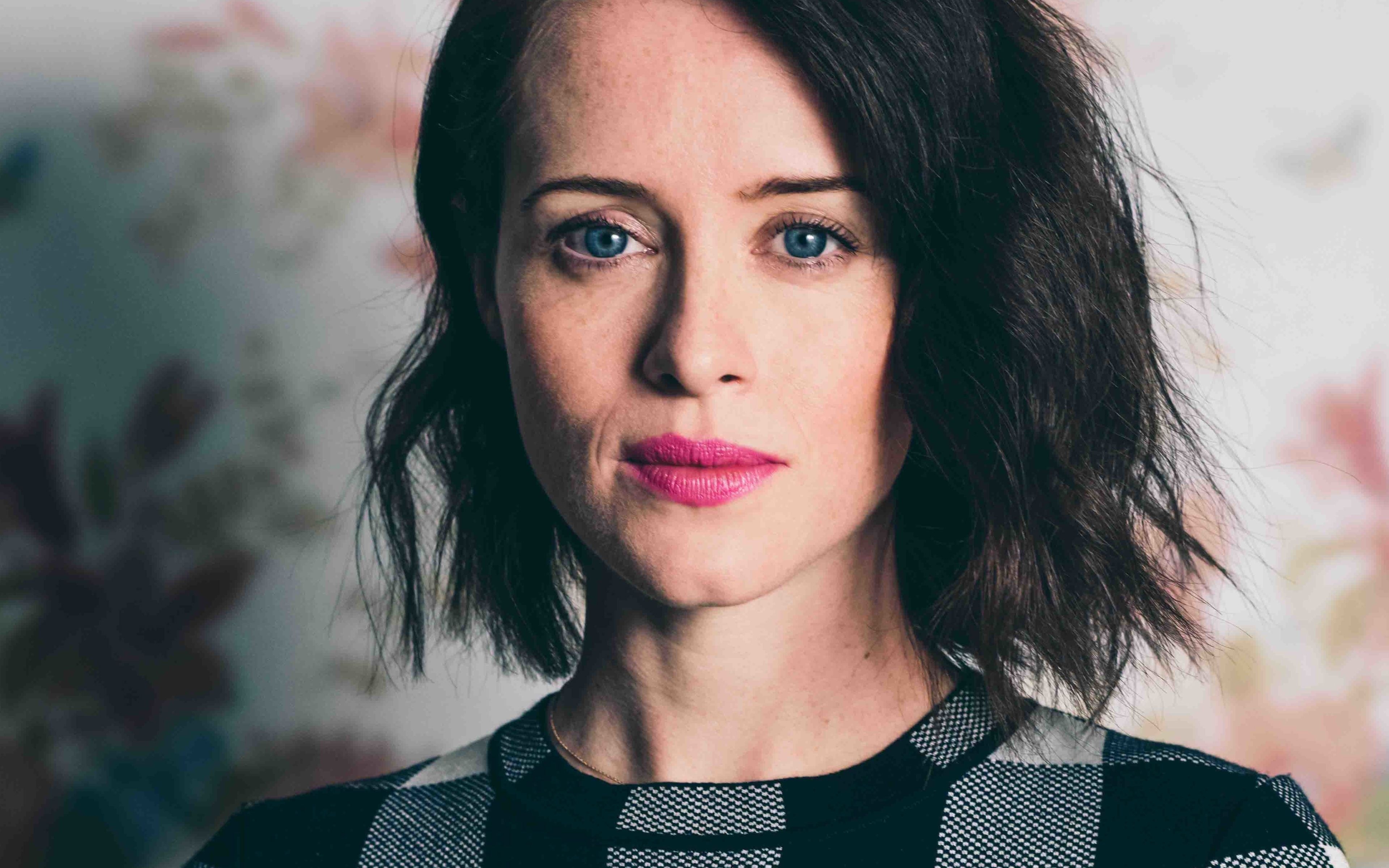 3840x2400 Download wallpaper Claire Foy, 4k, english actress, brunette, beauty, beautiful woman for desktop with resolution. High Quality HD picture wallpaper, Desktop