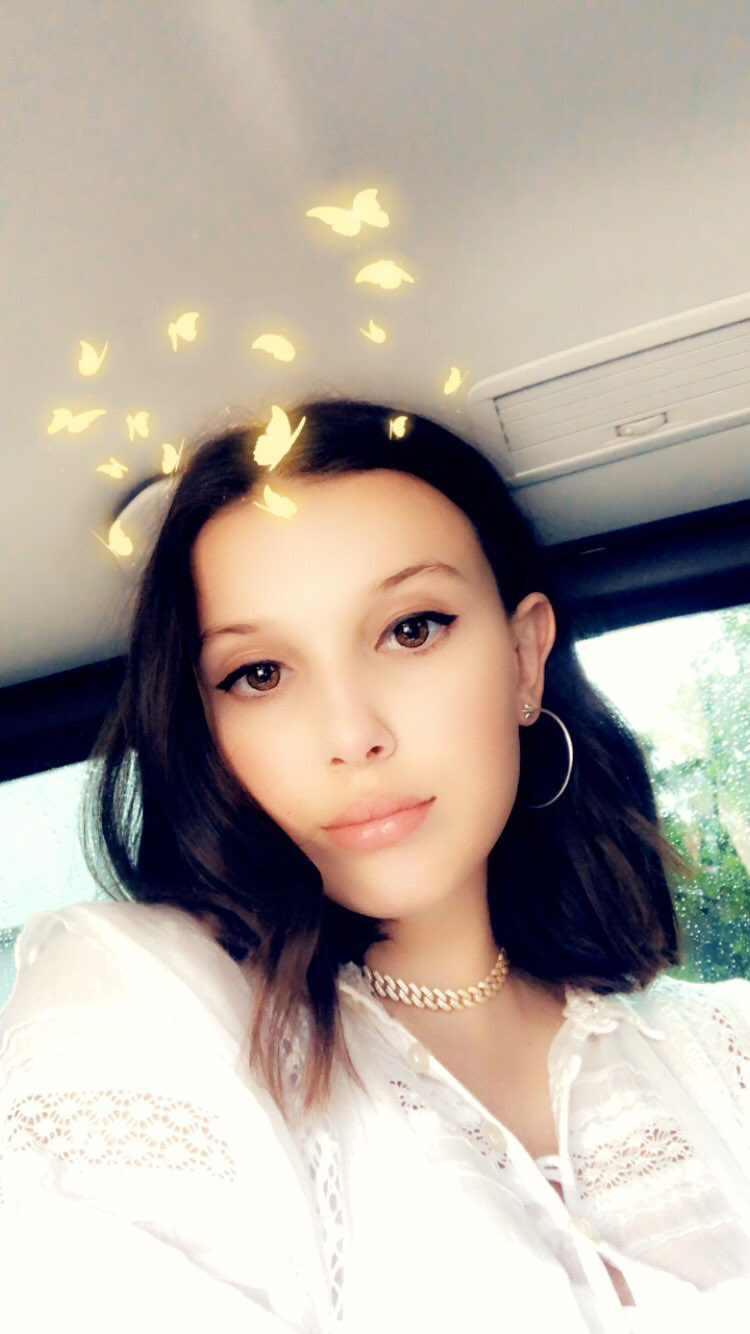 750x1340 Millie Bobby Brown instagram story March 2019. Millie bobby brown, Bonecos stranger things, Bobby, Phone