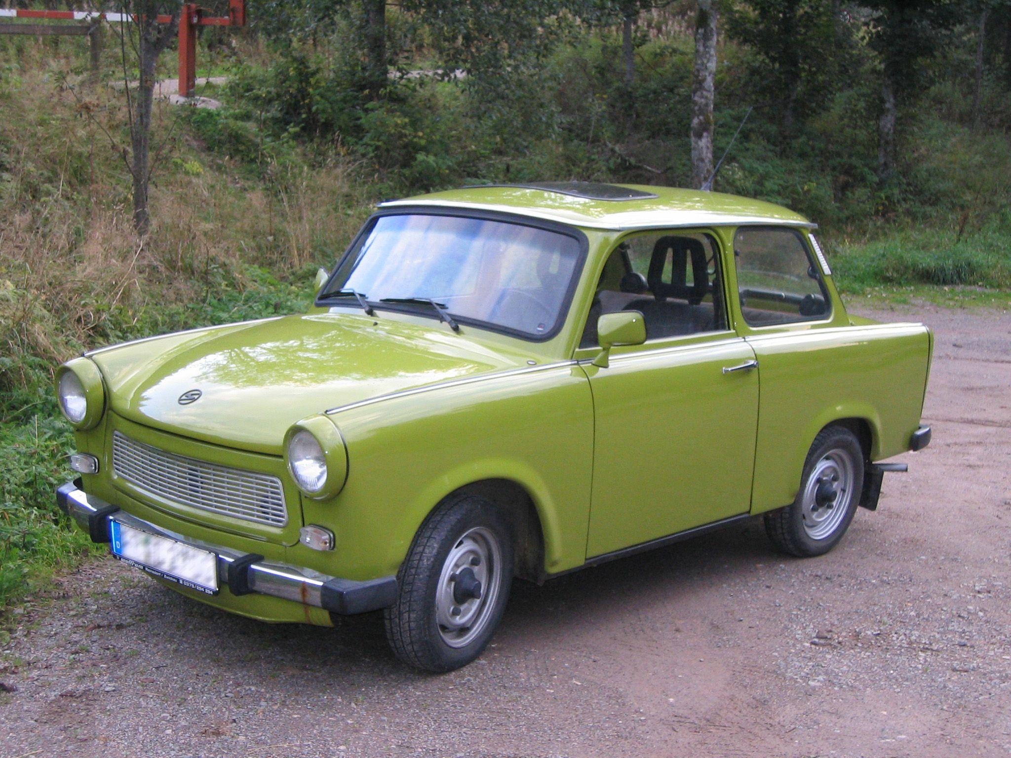 2050x1540 Trabant 601 wallpaperx1536, Desktop