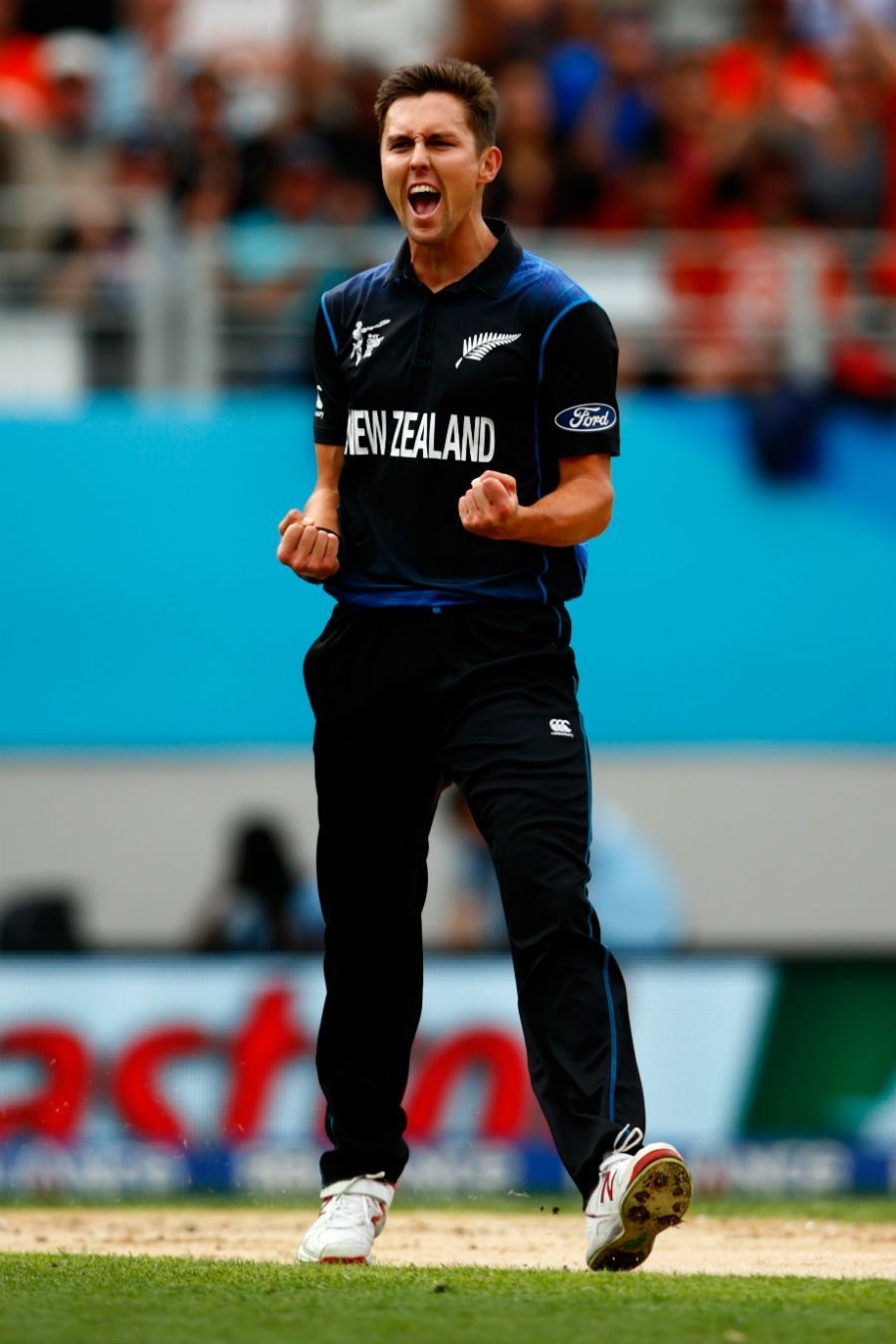 900x1350 Trent Boult is all fired up after taking a wicket, New Zealand v, Phone