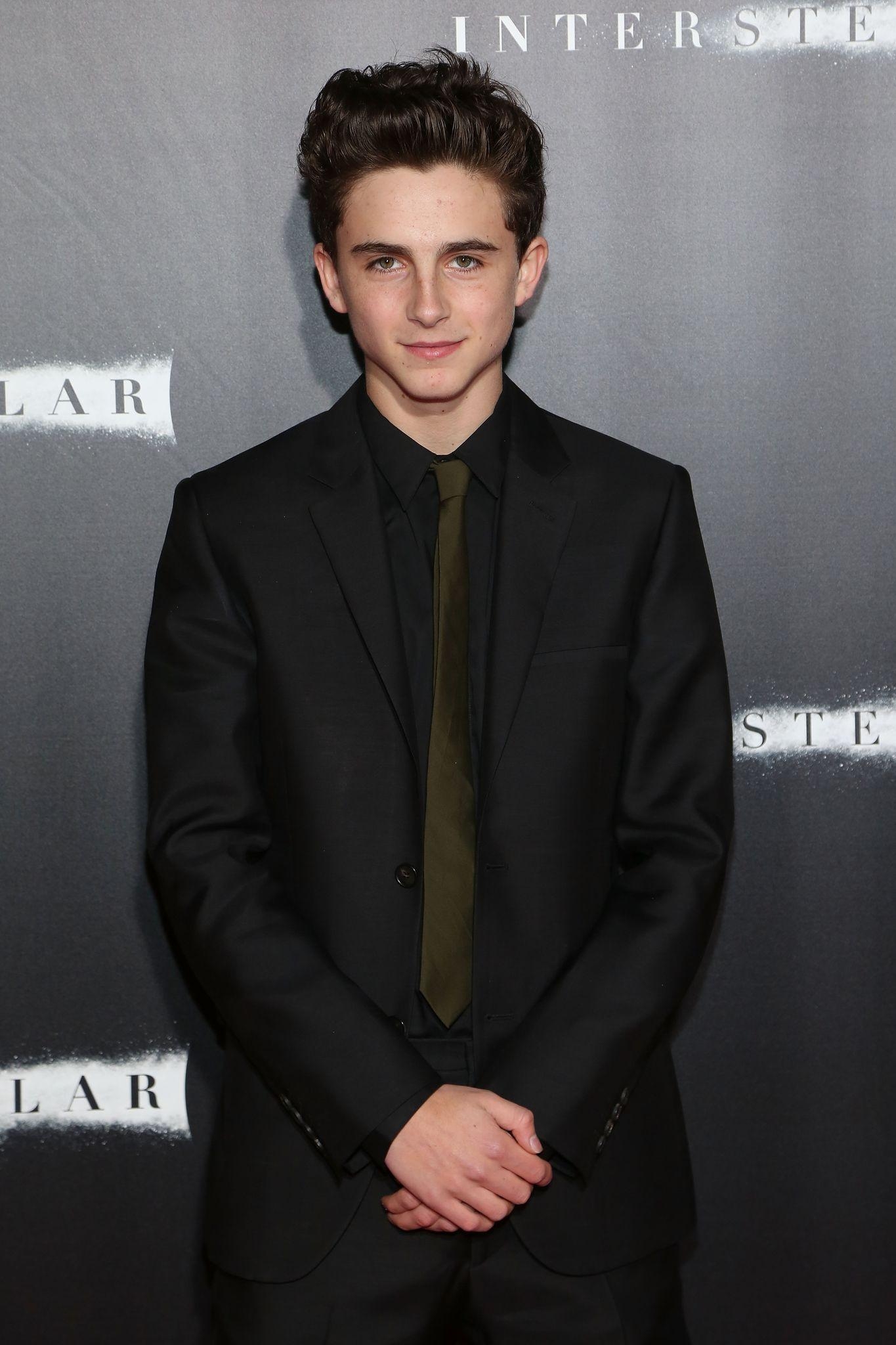 1370x2050 Timothee Chalamet wallpaper, Phone