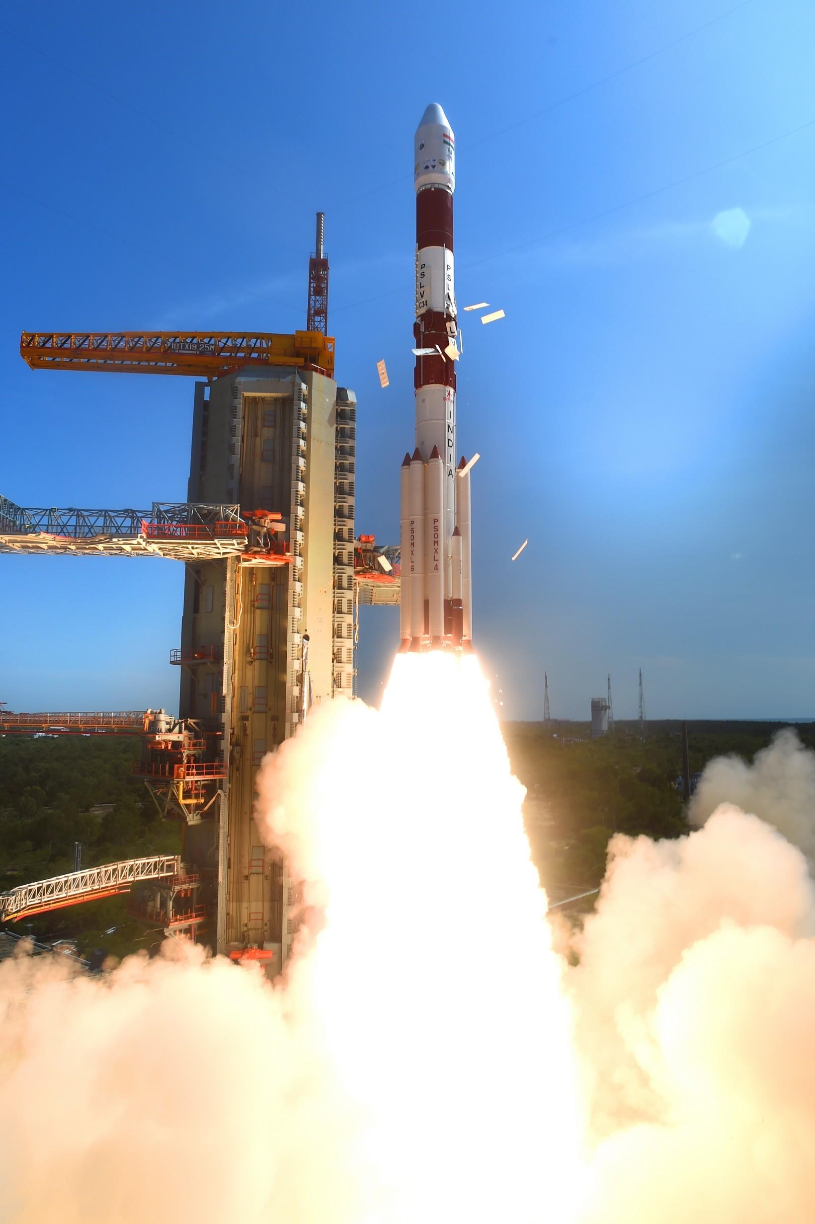 1640x2470 PSLV- C34 Gallery, Phone