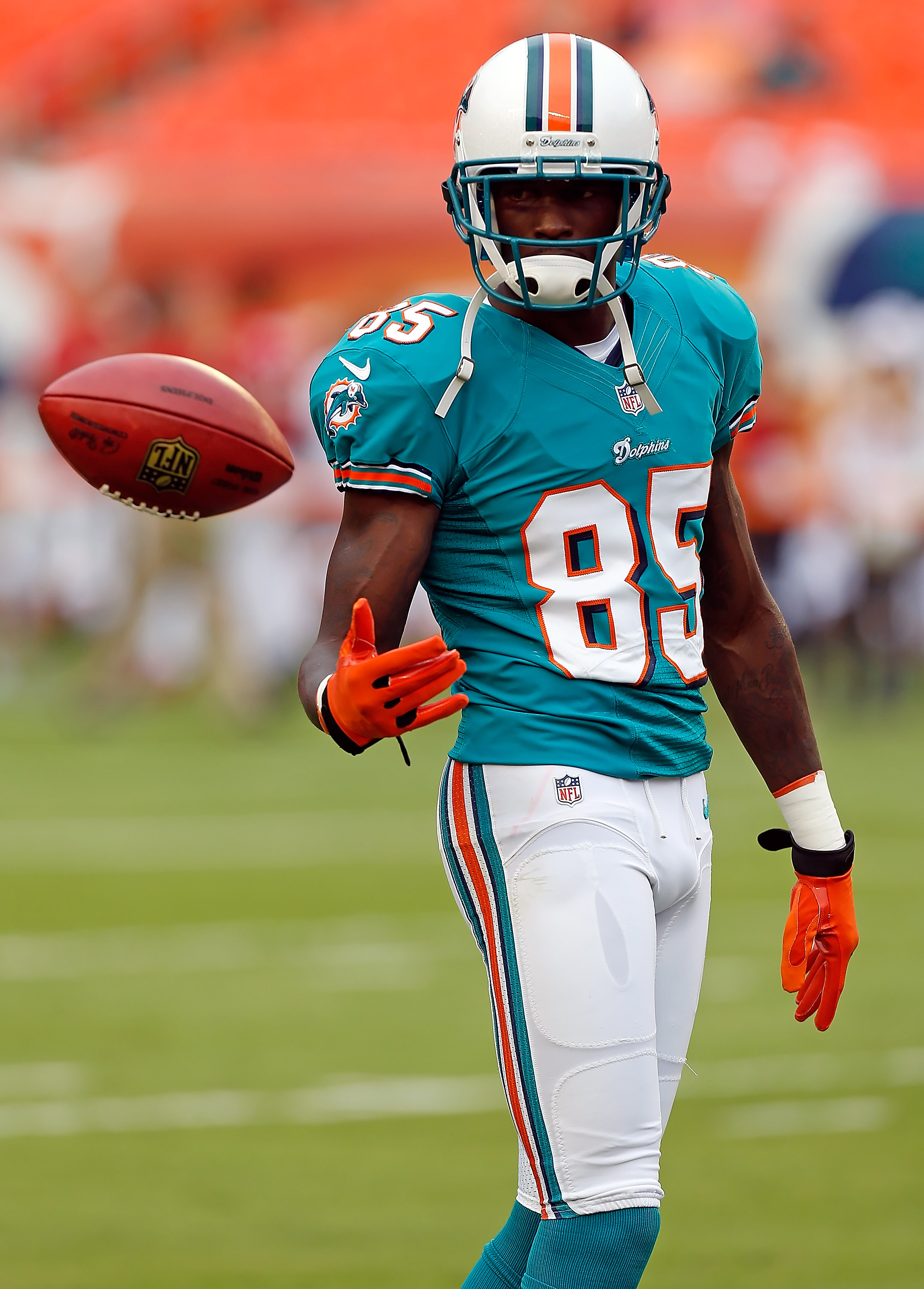 2160x3000 This Date In Transactions History: Dolphins Sign Chad Johnson, Phone